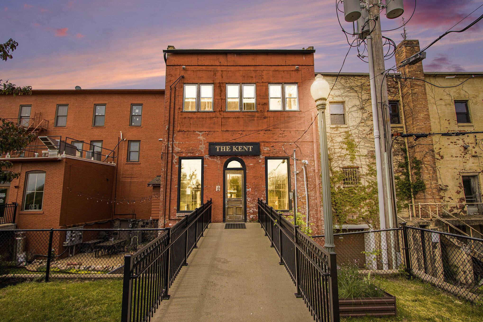 Three Rivers, MI 49093,45 N Main Street