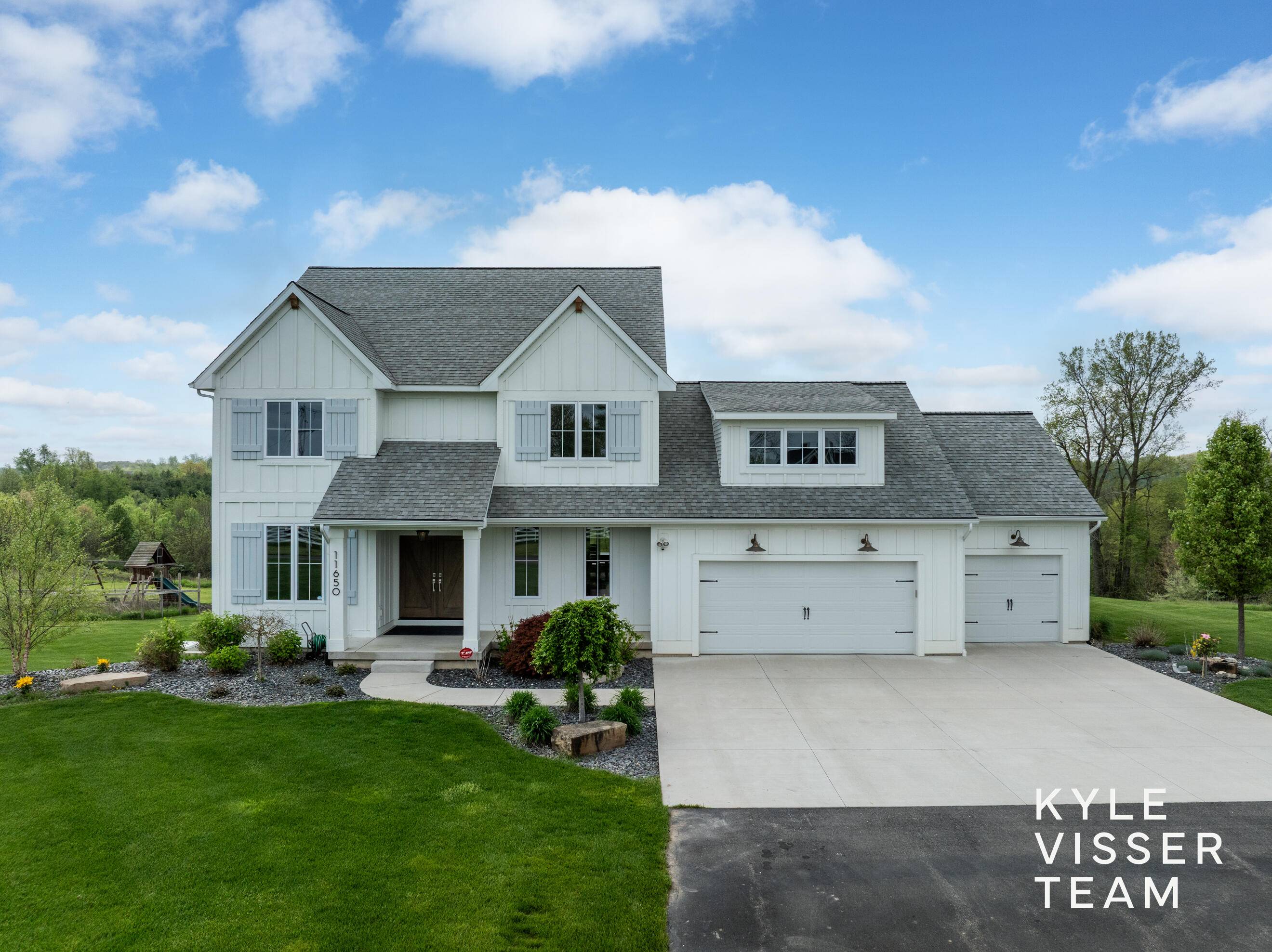 Lowell, MI 49331,11650 Lally NE Street