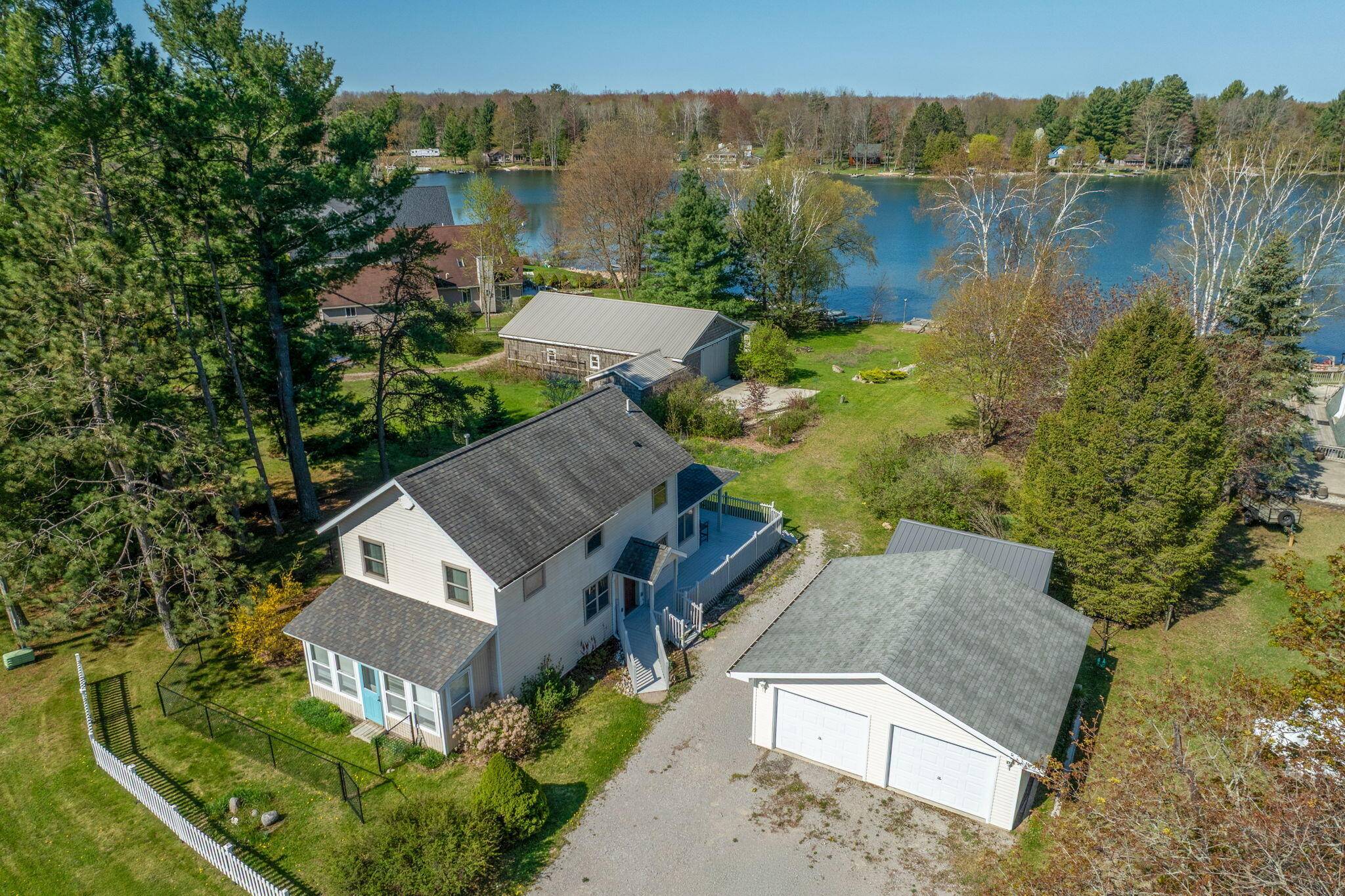 Lake, MI 48632,2220 Grass Lake Avenue