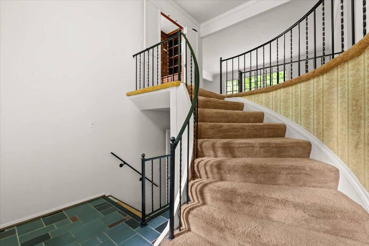 Northville, MI 48167,20196 E Whipple Drive