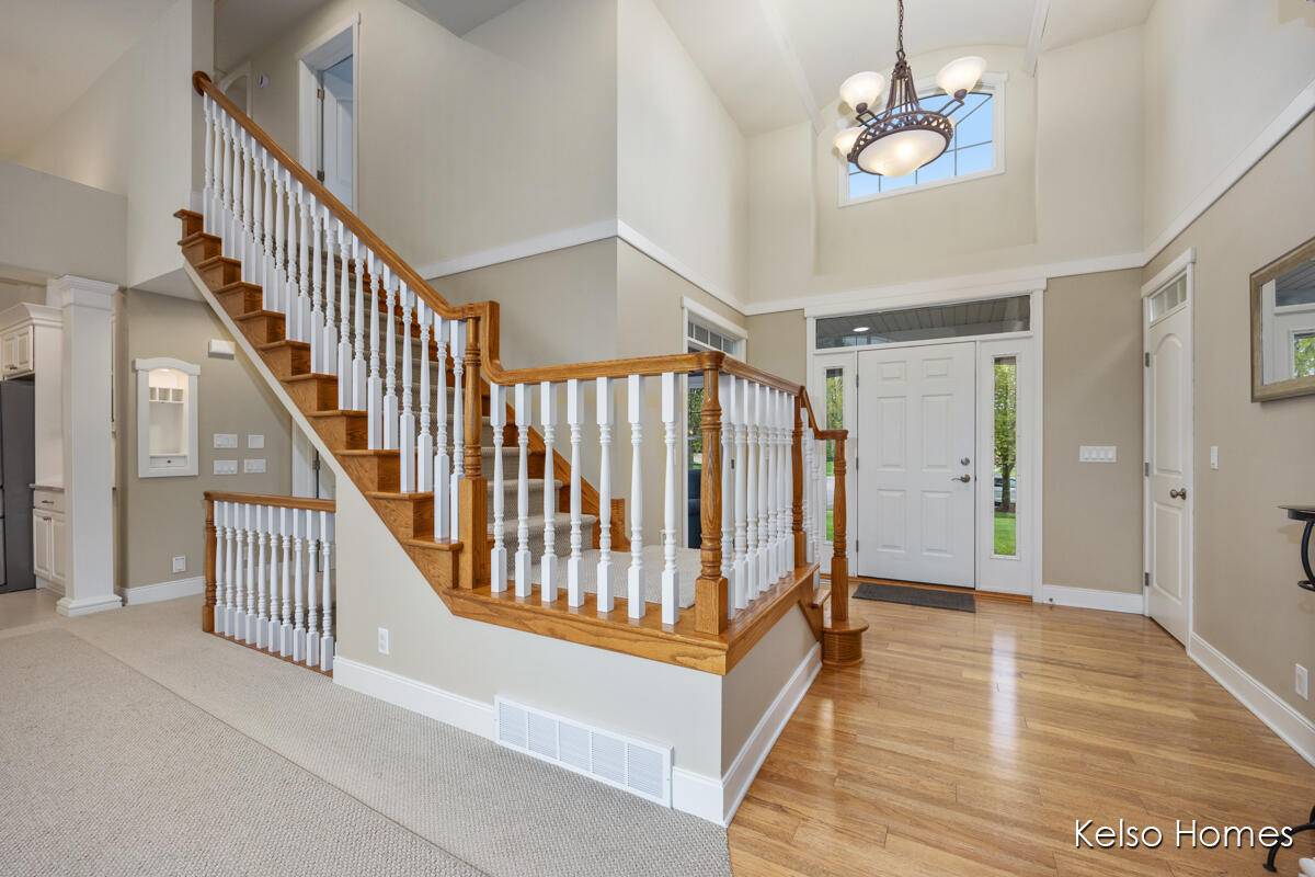 Holland, MI 49423,969 Chelsea Court