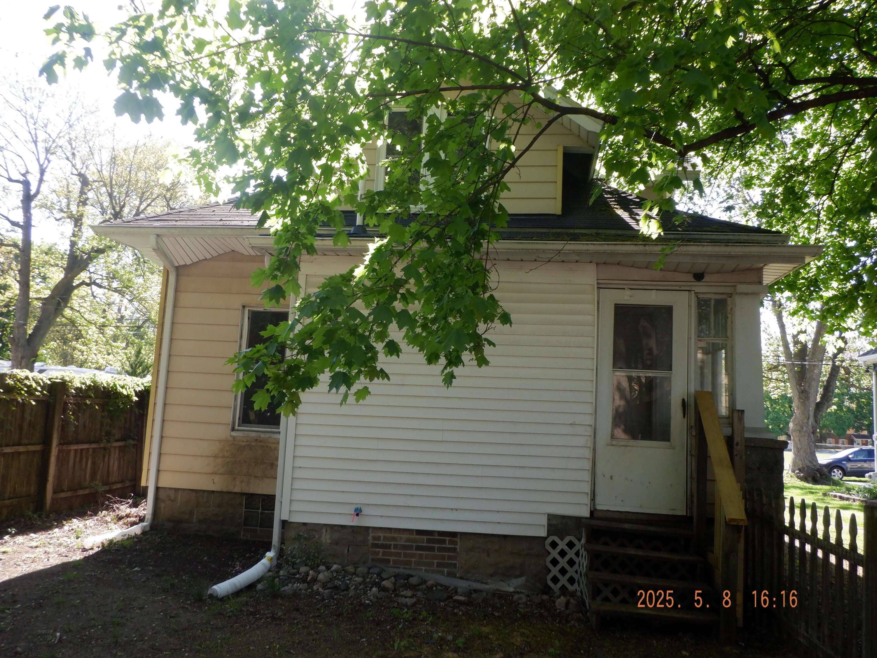 Kalamazoo, MI 49048,824 Gayle Avenue