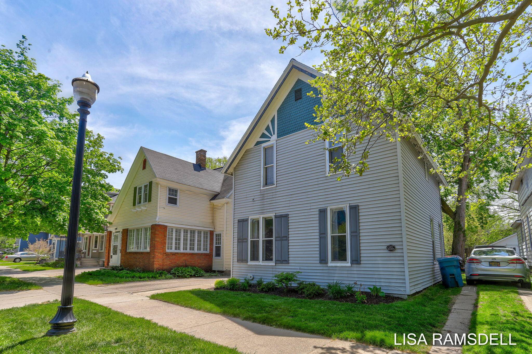 Holland, MI 49423,88 W 12th Street