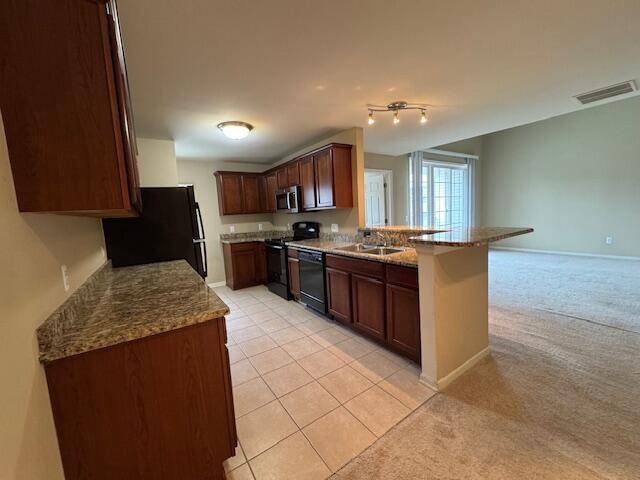 Warren, MI 48093,8471 Towne Center Circle