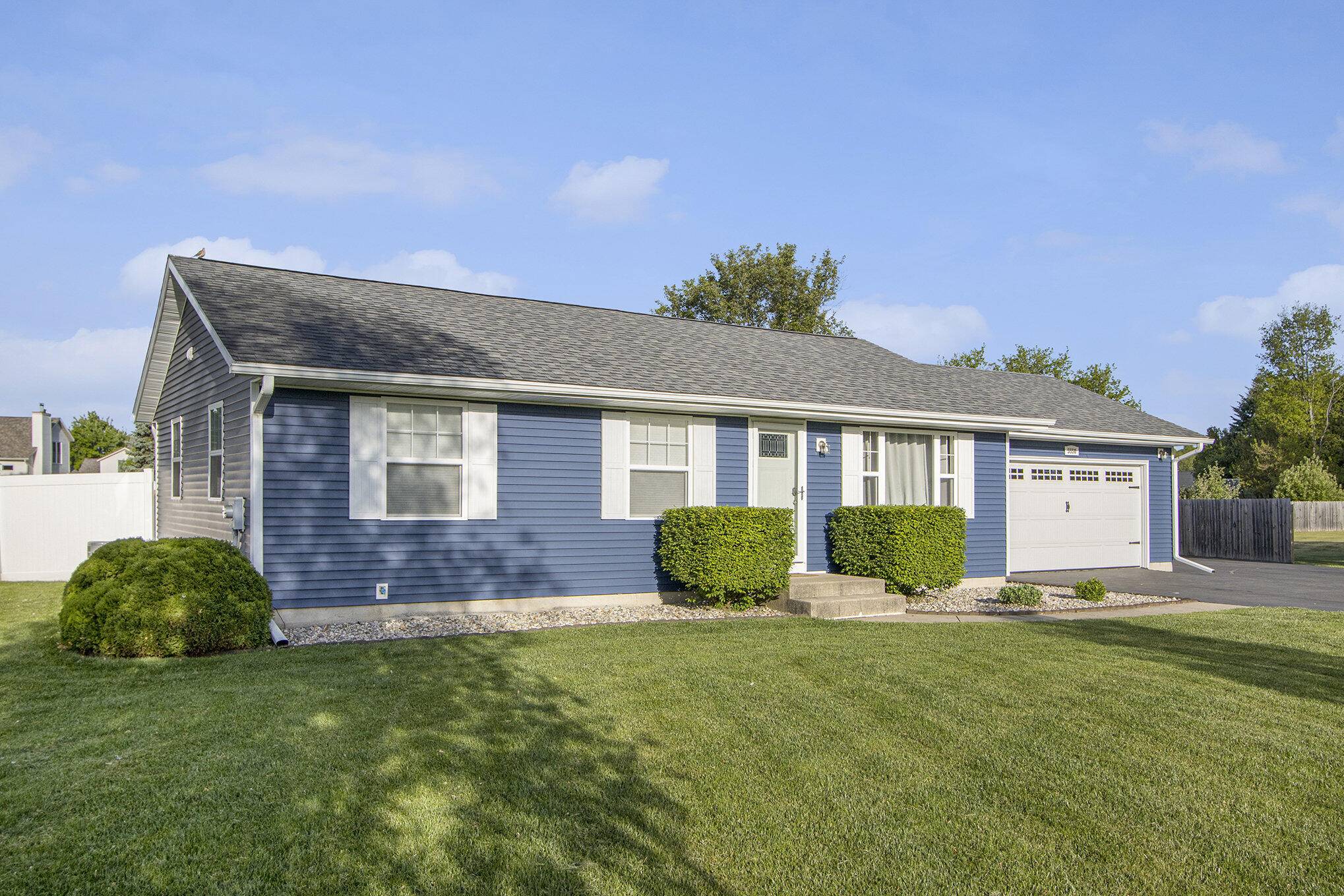 Portage, MI 49024,5550 Newhaven Cove