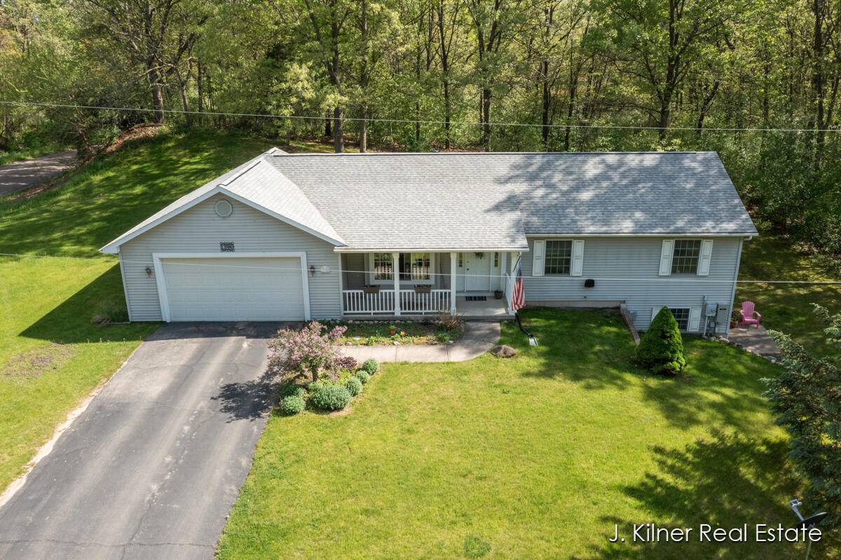 Lowell, MI 49331,13980 Rolling Creek Drive