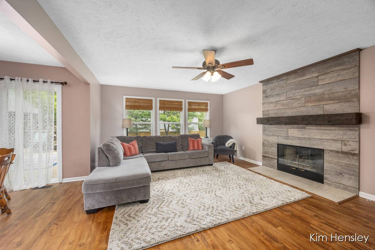 Rockford, MI 49341,3687 Fraser NE Drive