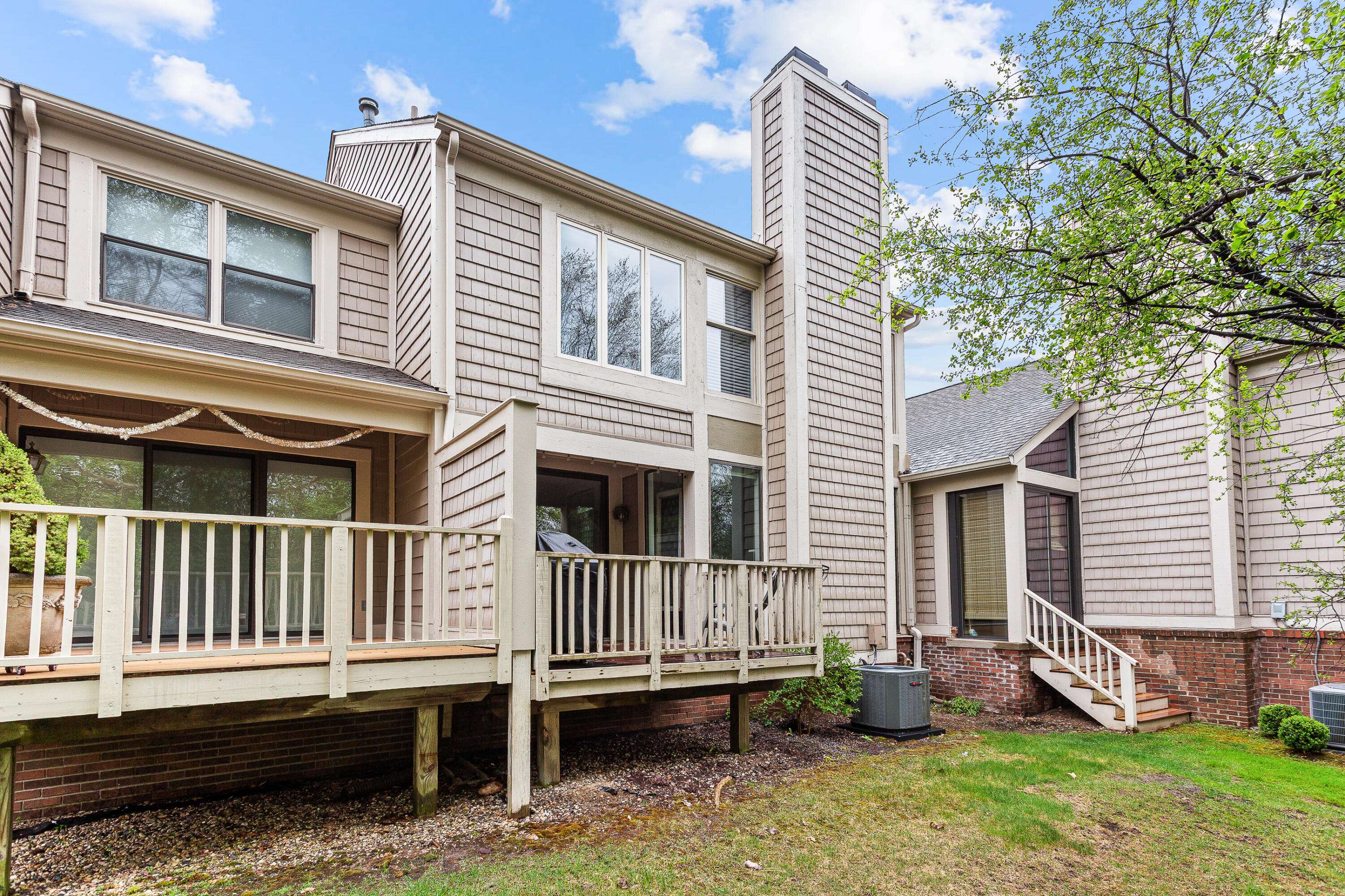 Bloomfield Hills, MI 48304,2485 Wildbrook Run #154