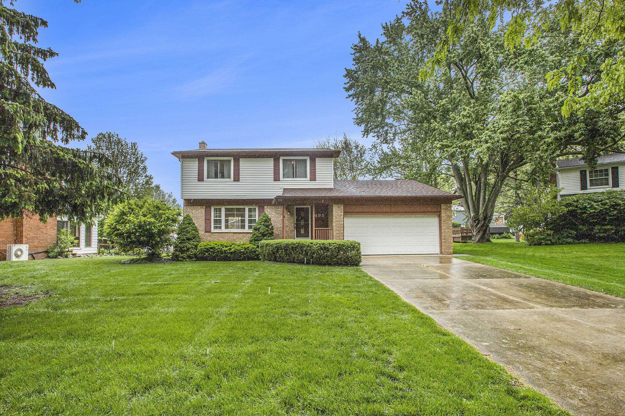 Saline, MI 48176,495 Old Creek Court