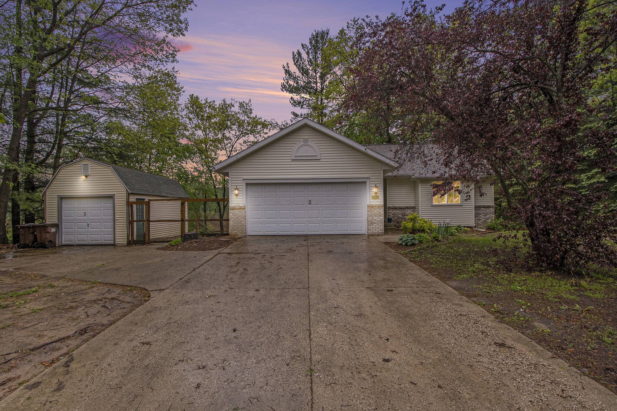 Greenville, MI 48838,11199 W Harlow Road