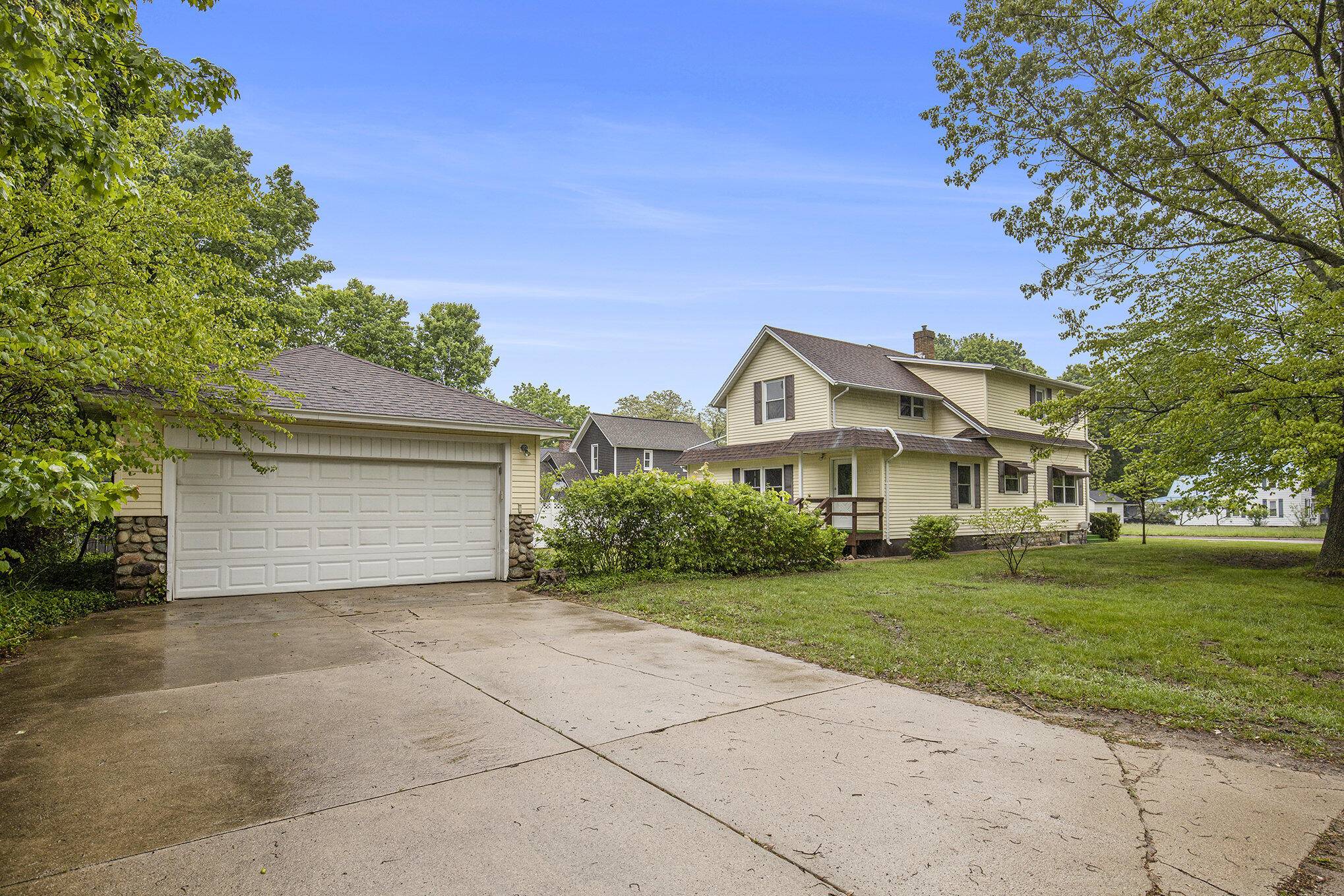 Hastings, MI 49058,730 S Hanover Street