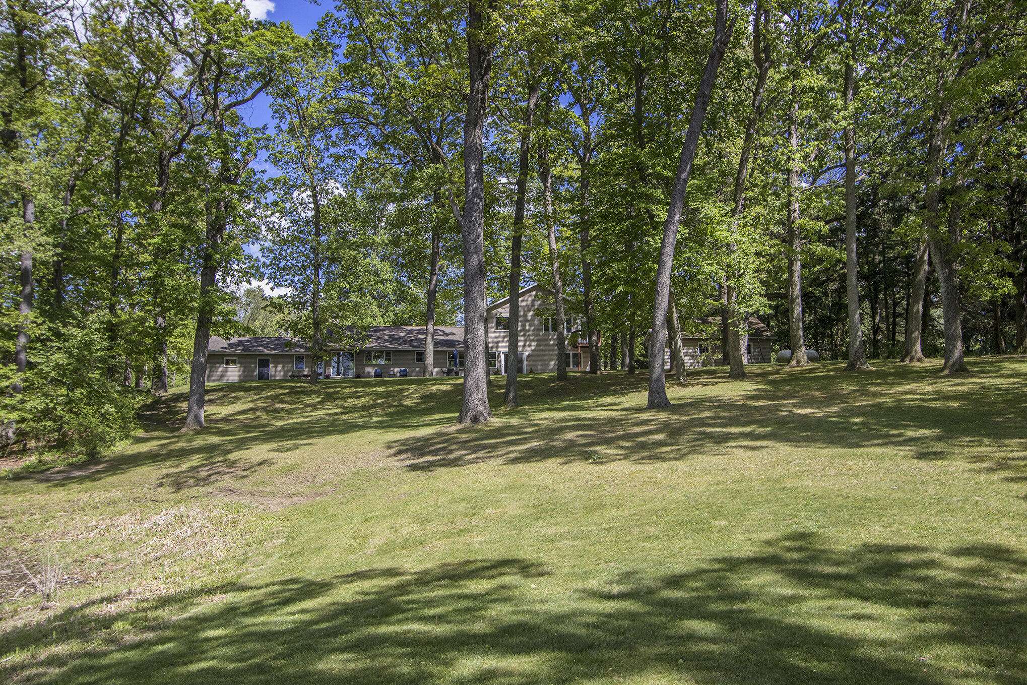 Vicksburg, MI 49097,15842 Portage Road