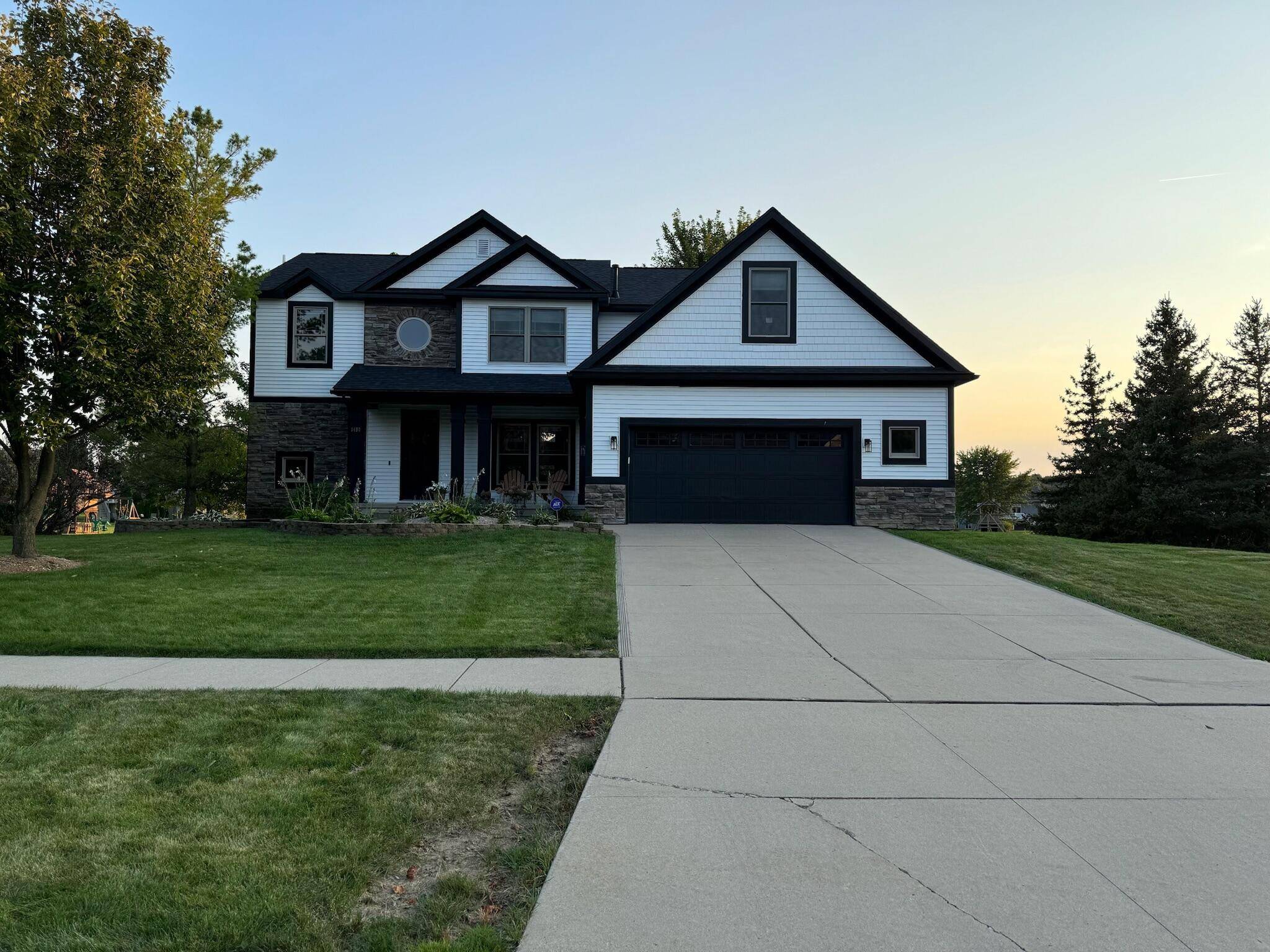 Davison, MI 48423,8460 Woodridge Drive