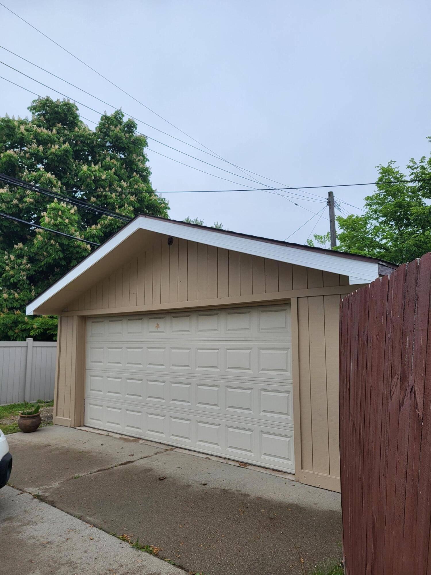 Garden City, MI 48135,32252 Rush Street