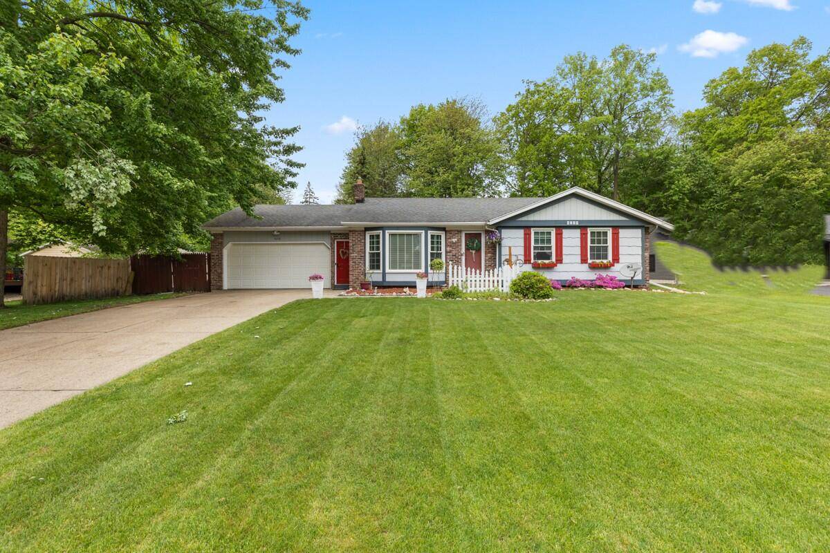 Hudsonville, MI 49426,4239 Glen Hollow Drive