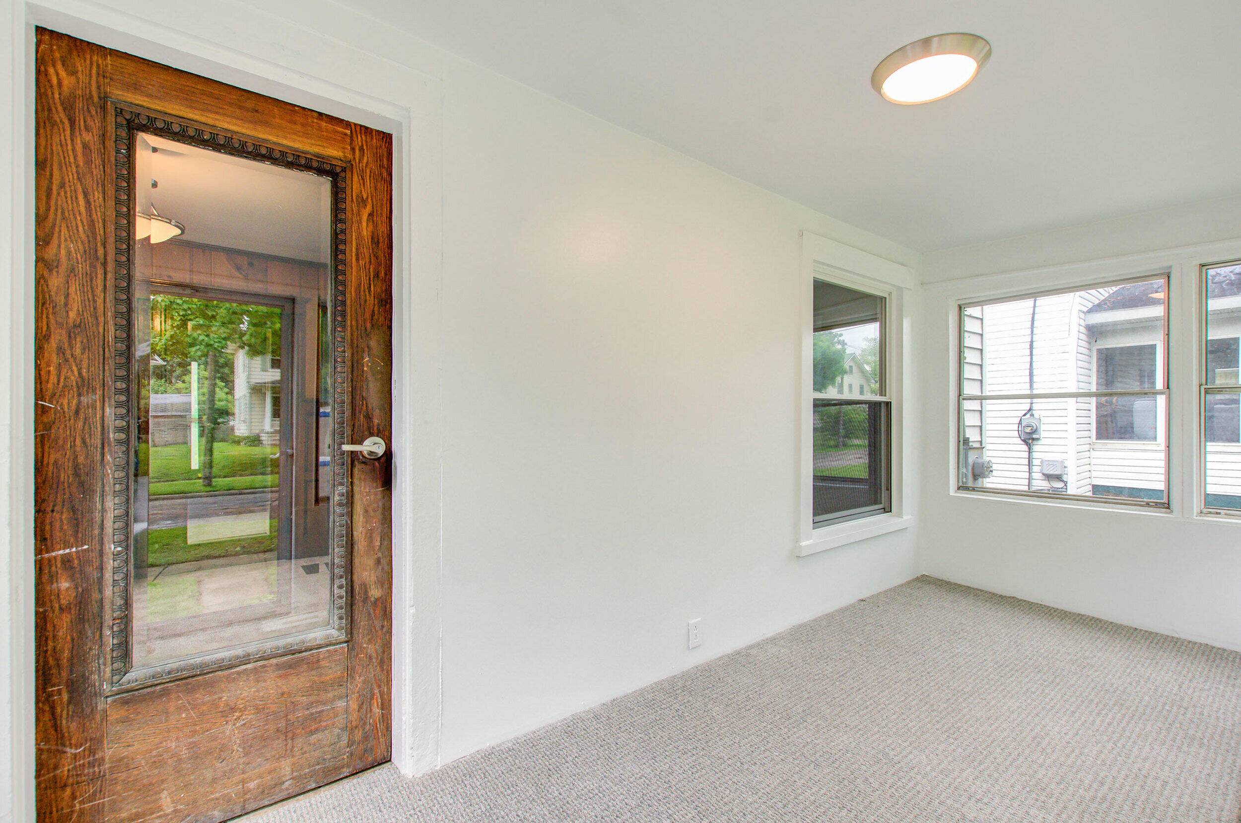 Jackson, MI 49201,1118 Burr Street