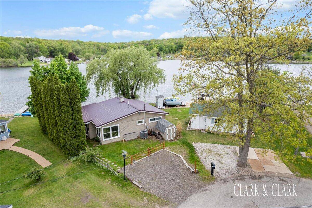 Sand Lake, MI 49343,3272 Rau NE Drive