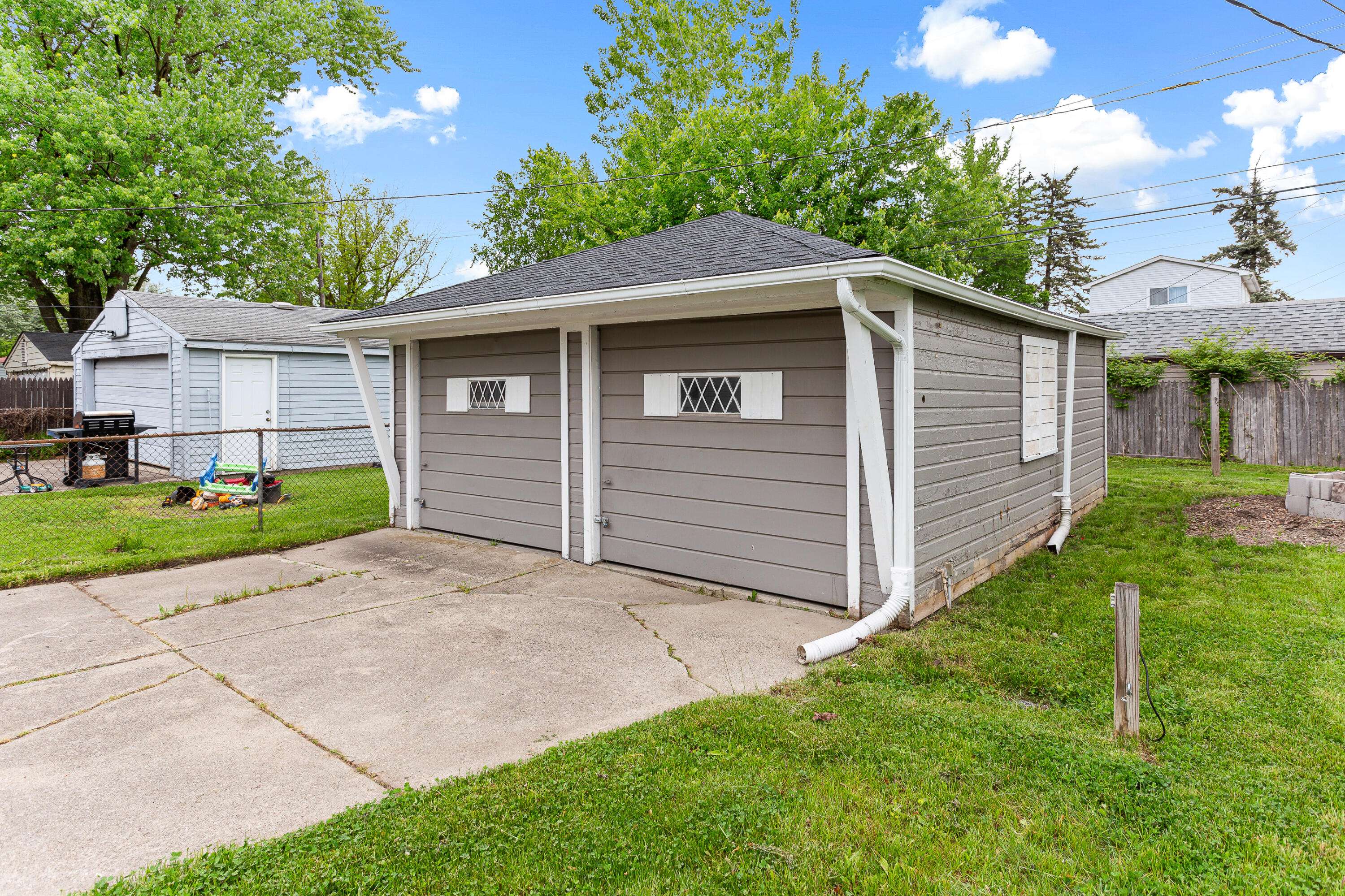 Garden City, MI 48135,28506 Donnelly Street