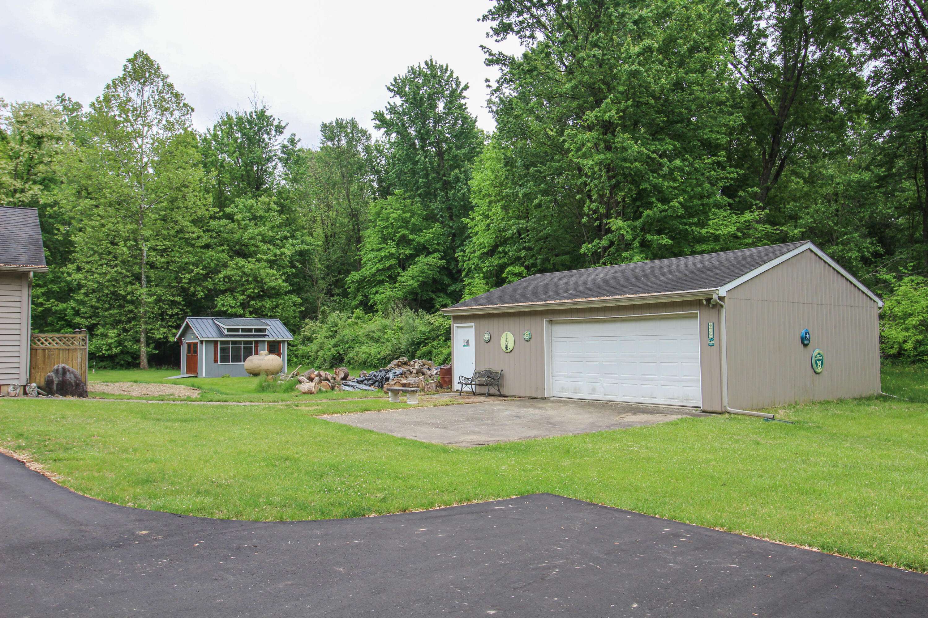 Mendon, MI 49072,21729 Pinhook Road