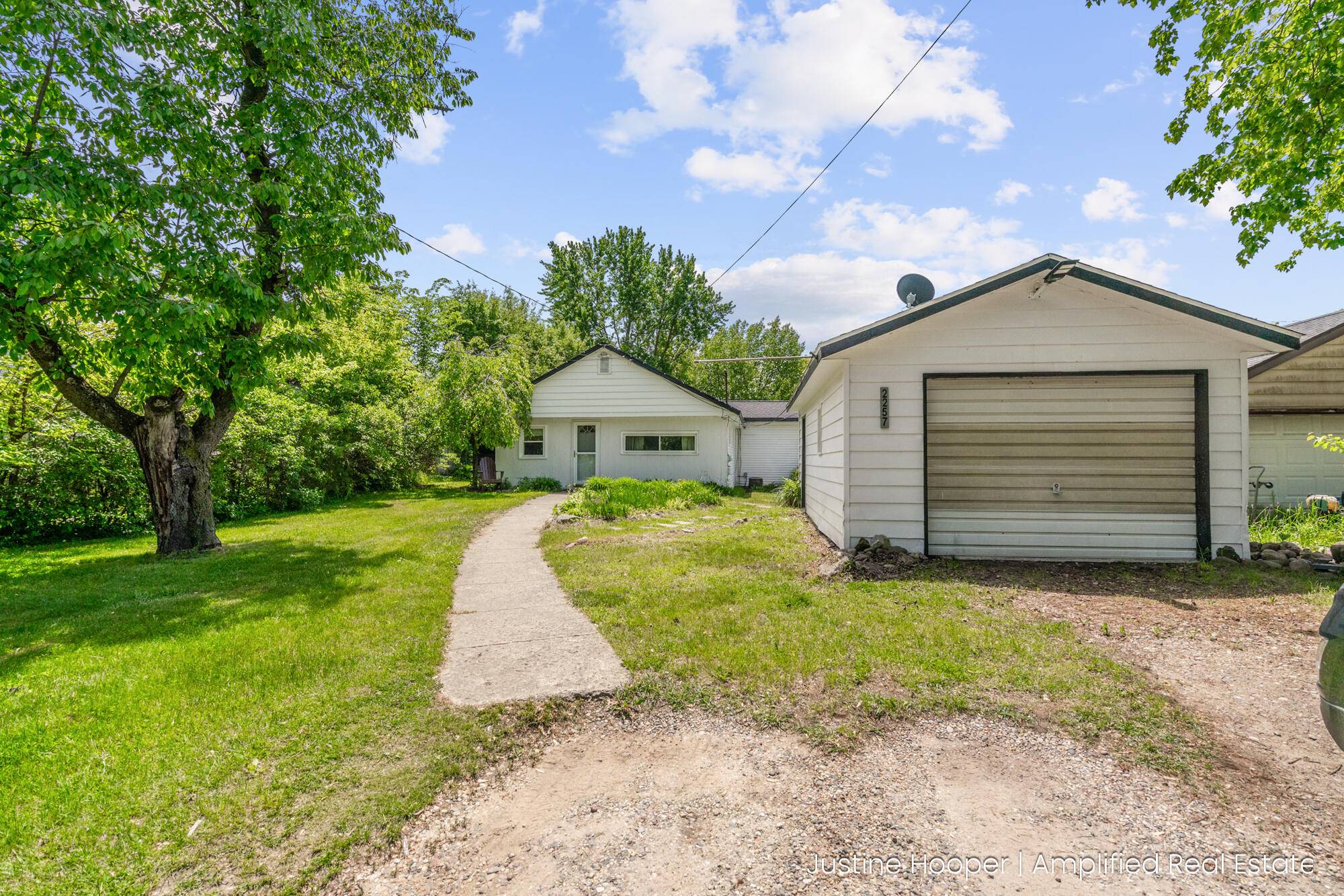 Hastings, MI 49058,2257 Iroquois Trail