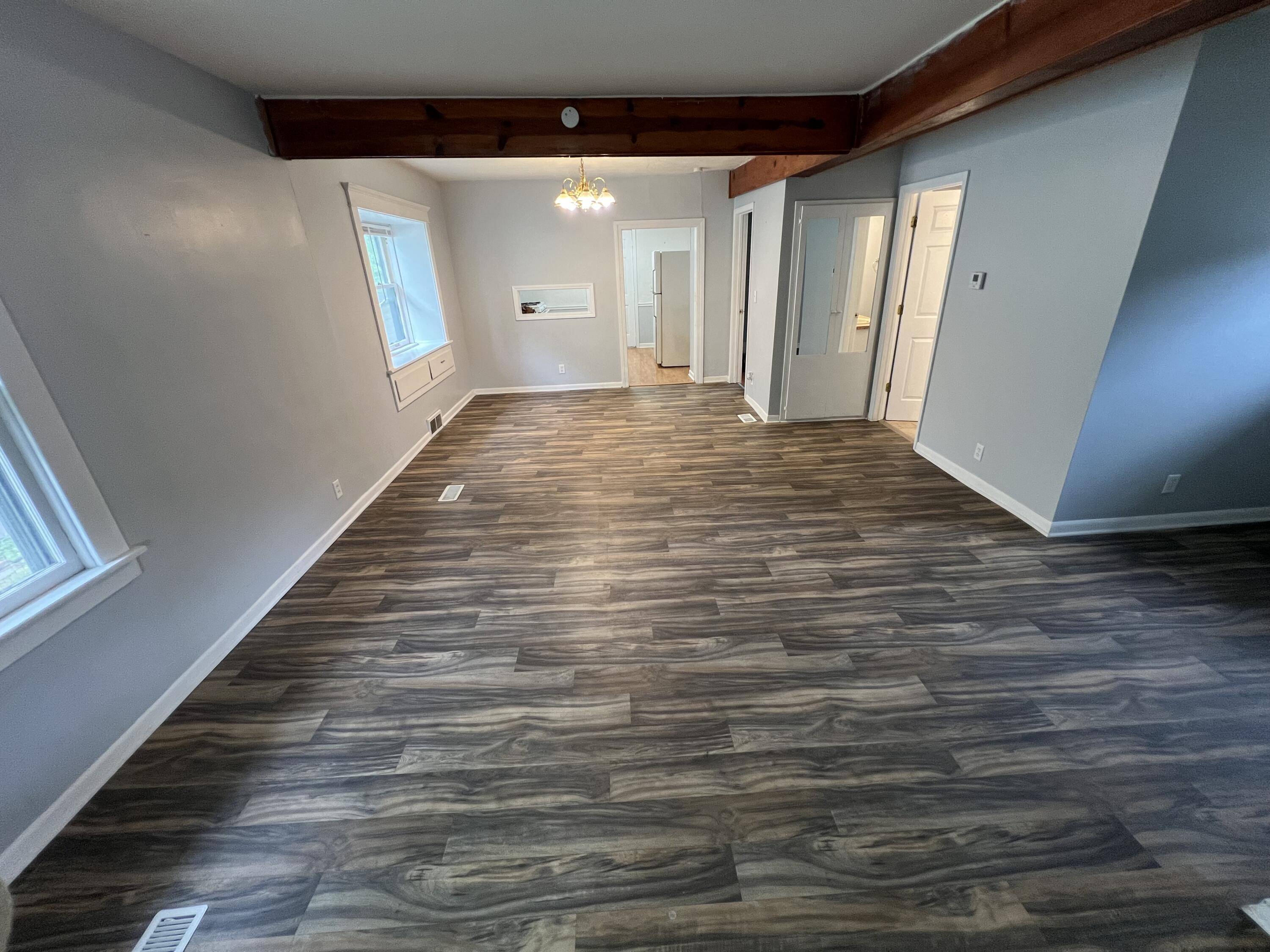 Lansing, MI 48912,937 S Holmes Street