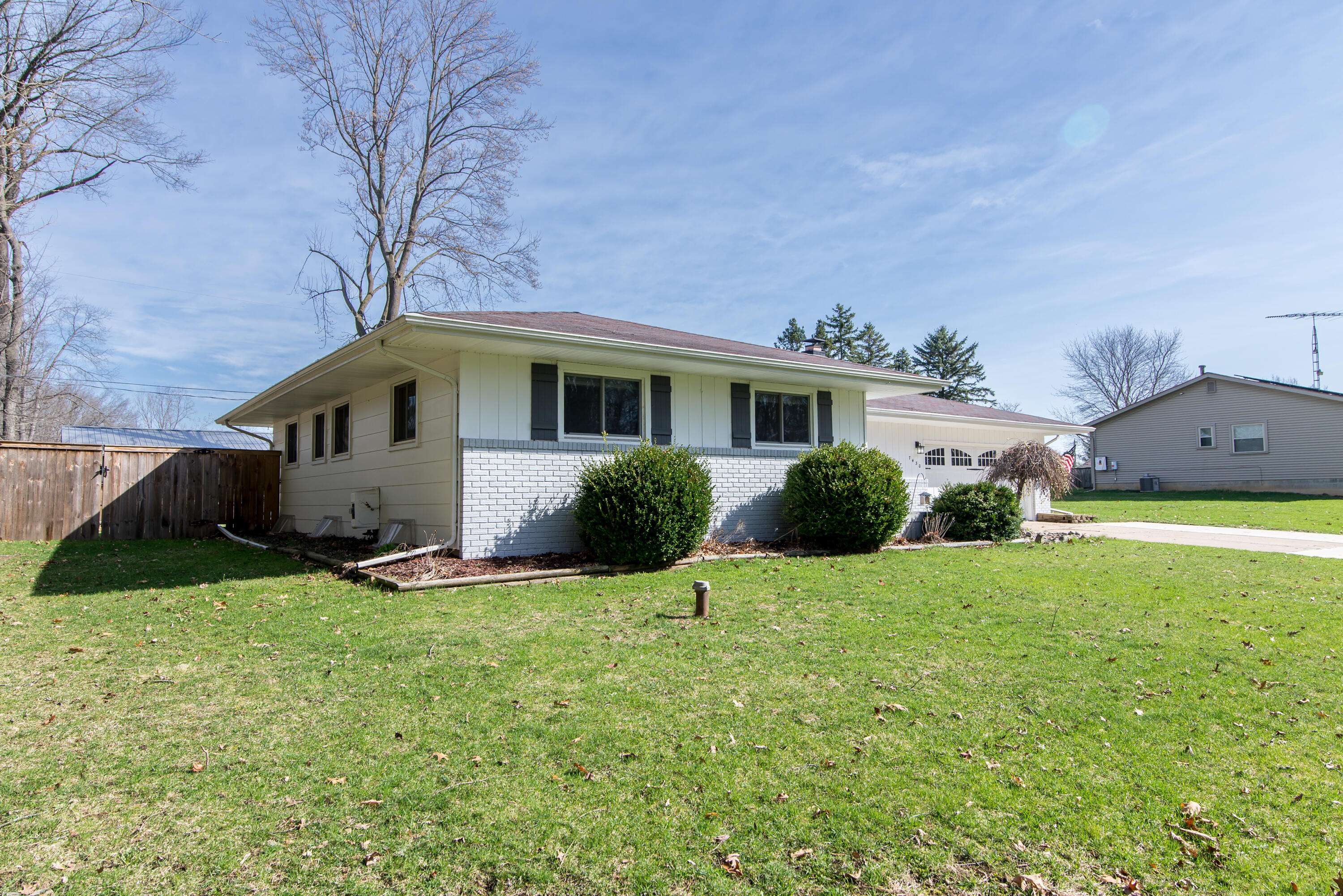 Jackson, MI 49201,7430 Lee Road