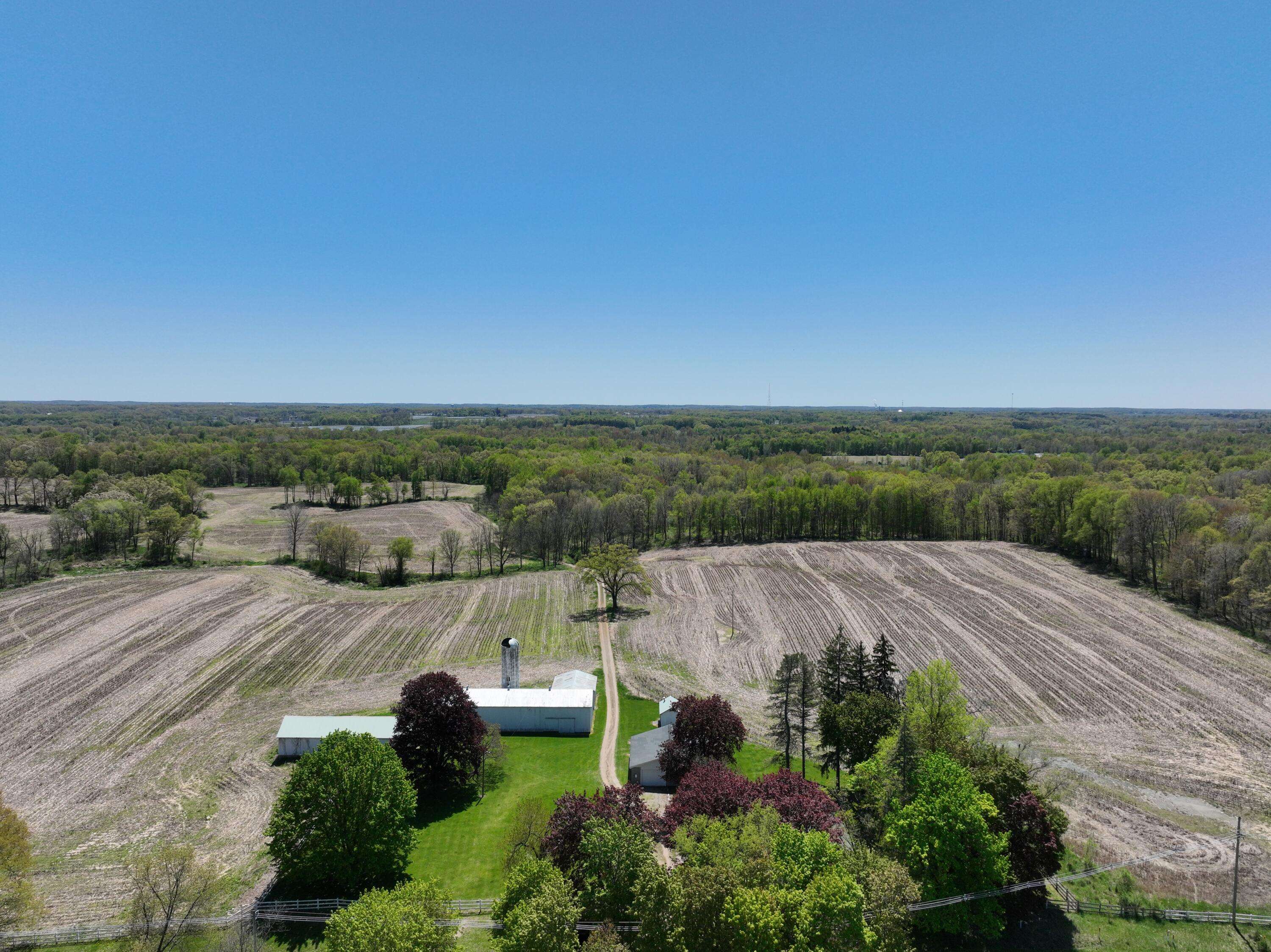 Albion, MI 49224,27350 H Drive North N Drive