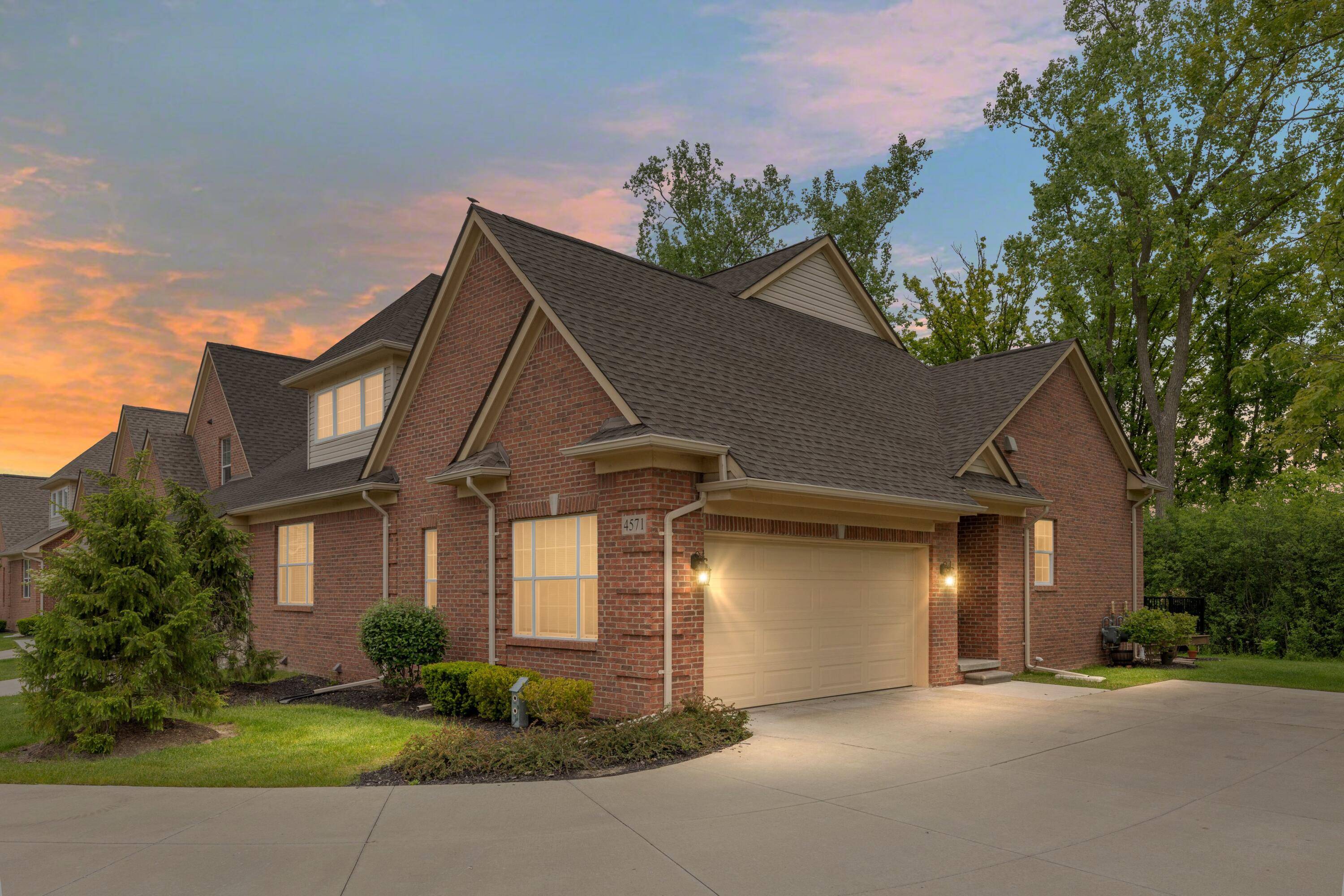 Canton, MI 48188,4571 Brookstone Drive