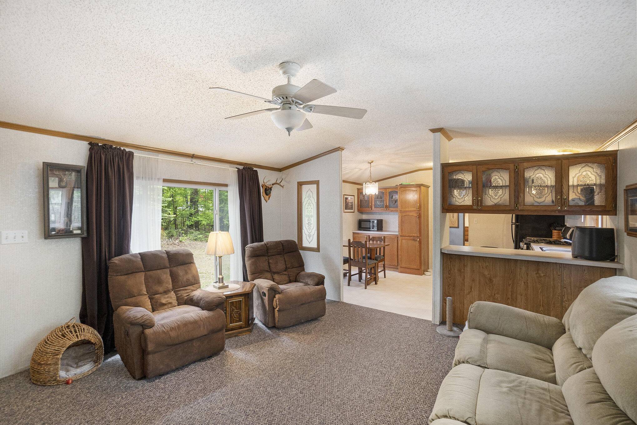 Howard City, MI 49329,17101 W Howard City Edmore Road