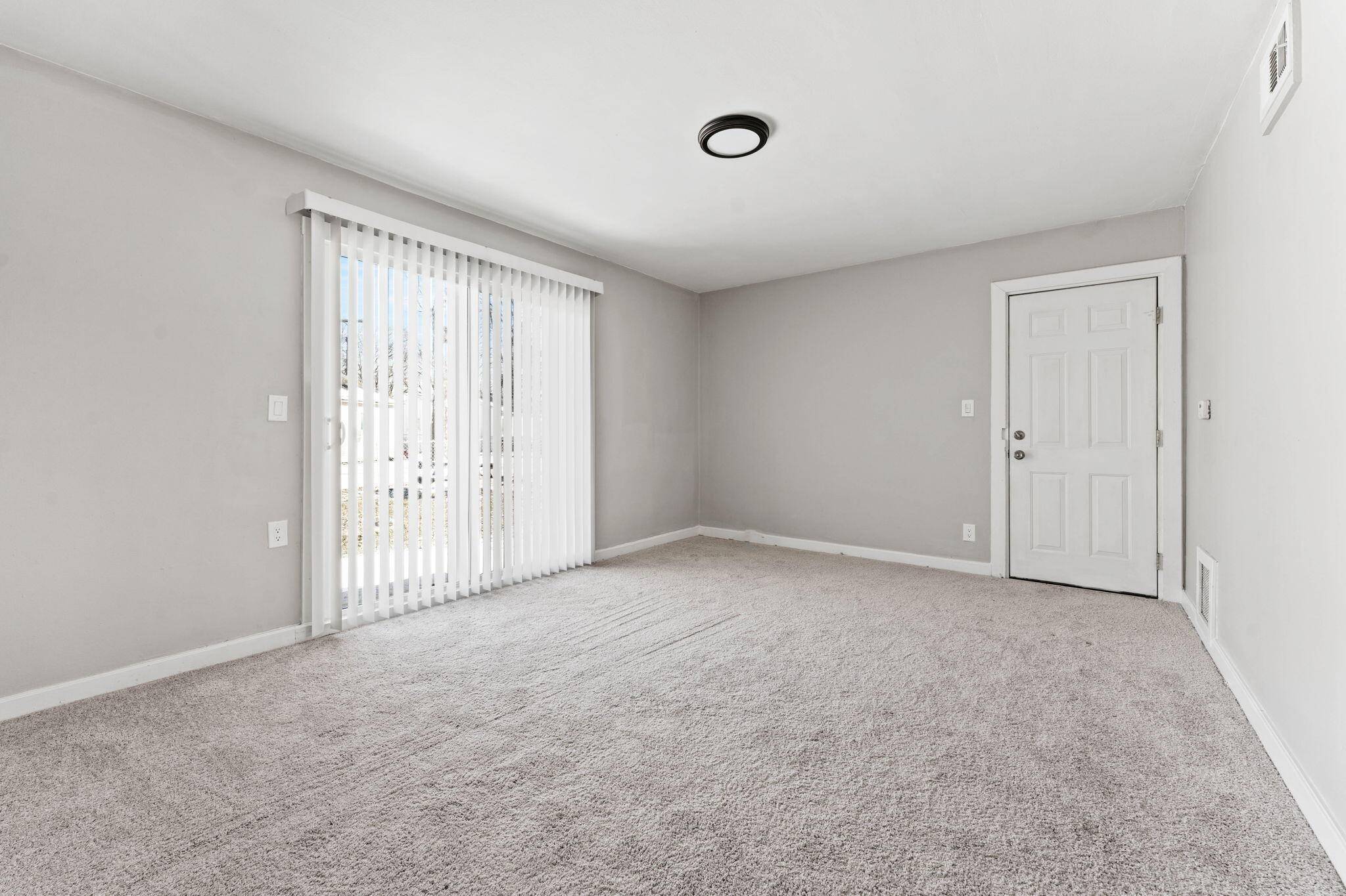 Westland, MI 48186,31784 Arenac Court