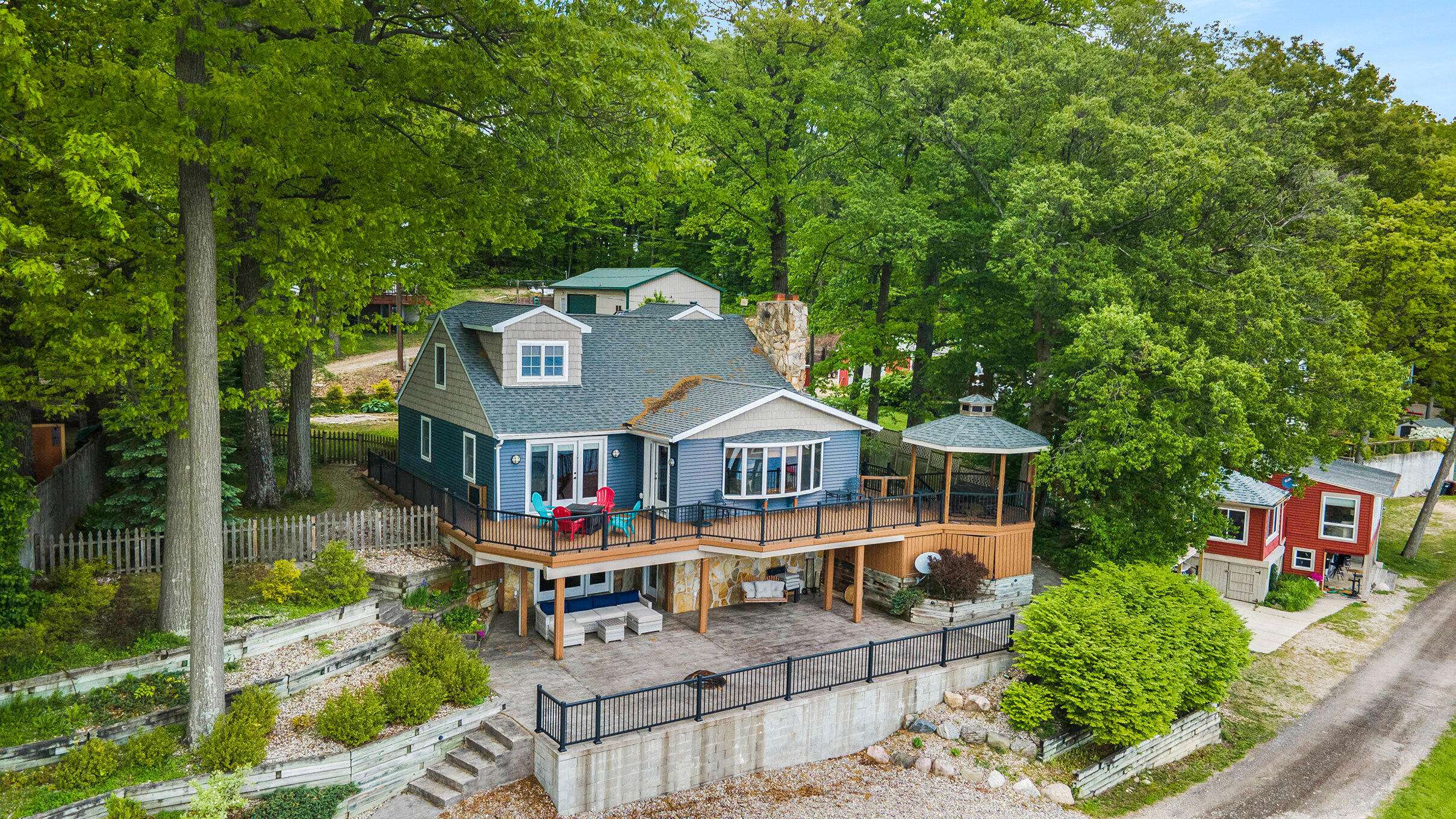 Six Lakes, MI 48886,261 Midway Walk