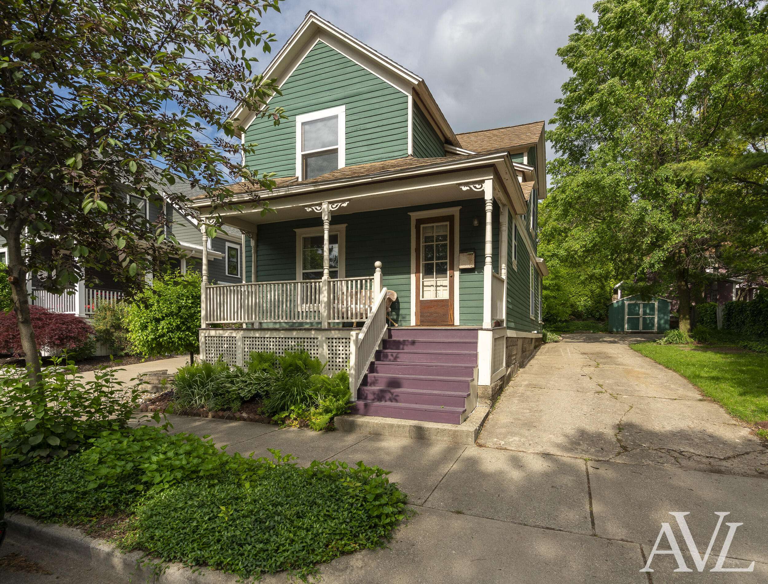 Grand Rapids, MI 49503,266 Prospect SE Avenue