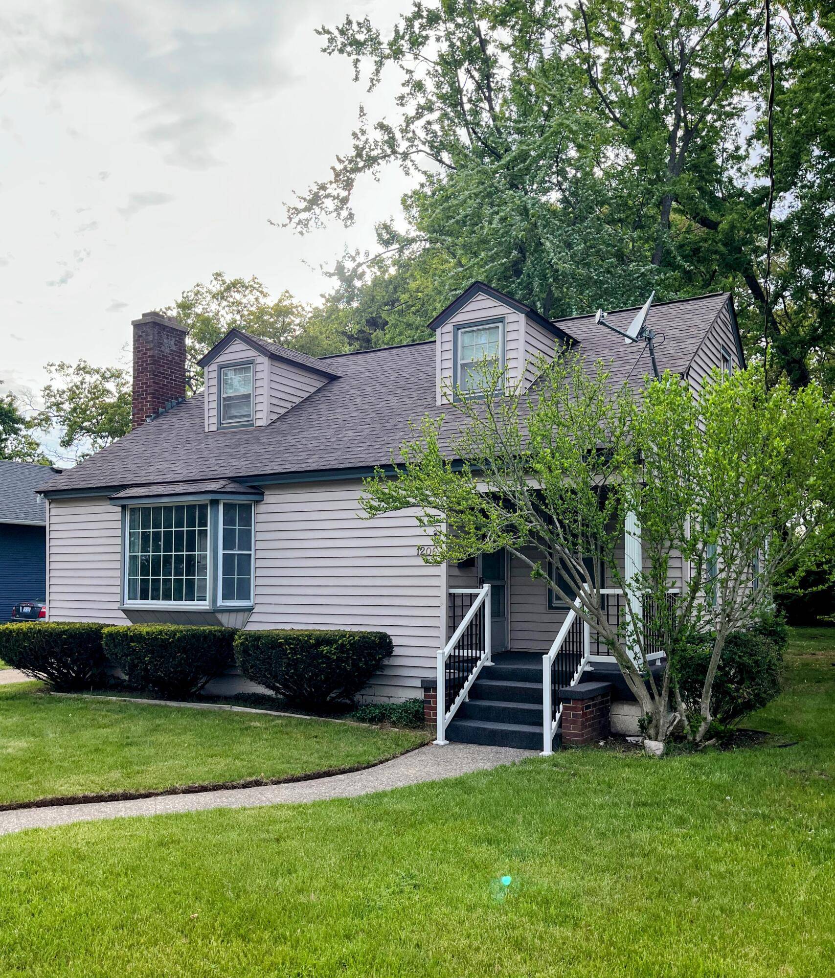 Muskegon, MI 49445,1206 Mills Avenue