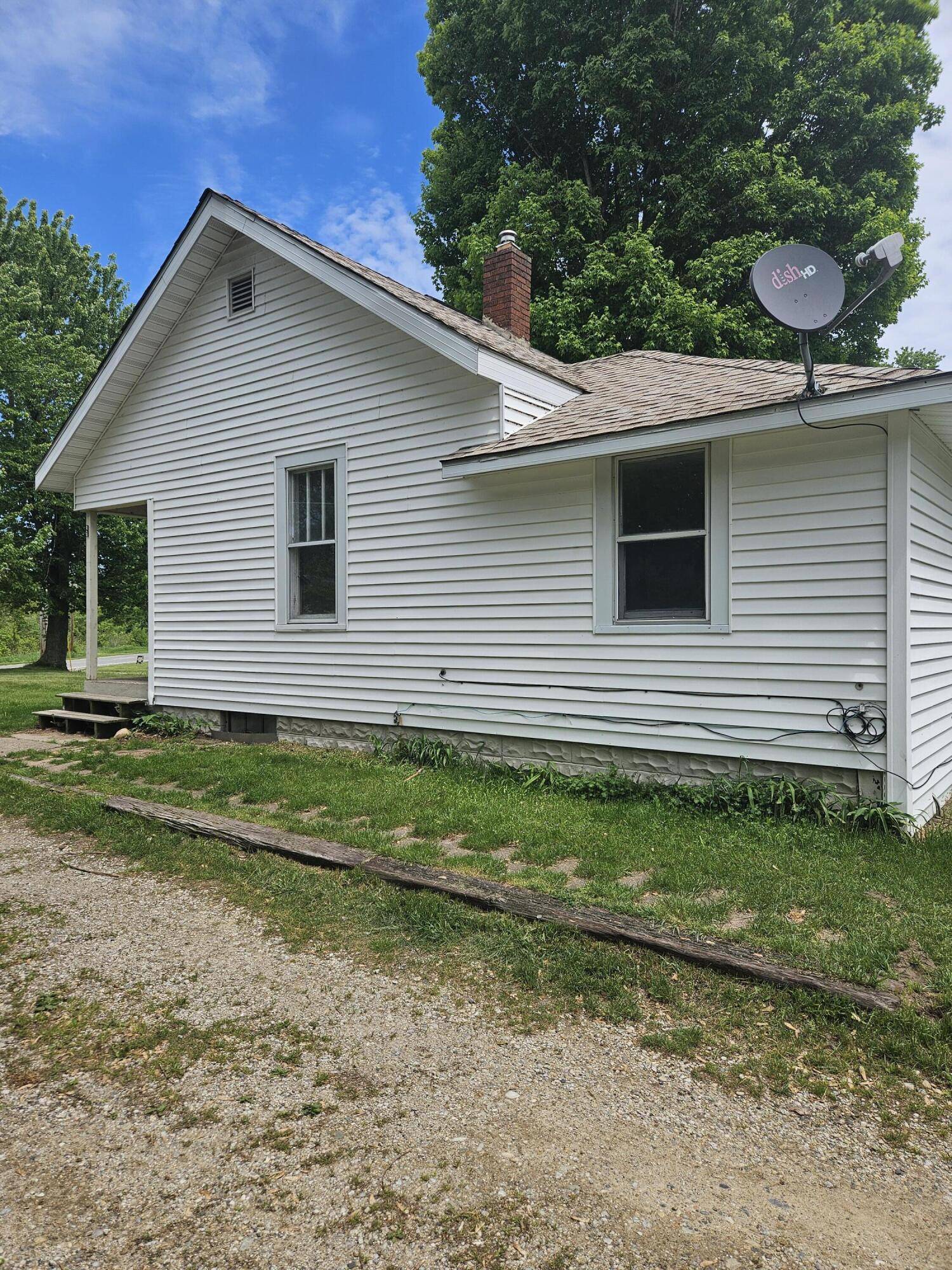 Benton Harbor, MI 49022,2759 Riverside Road