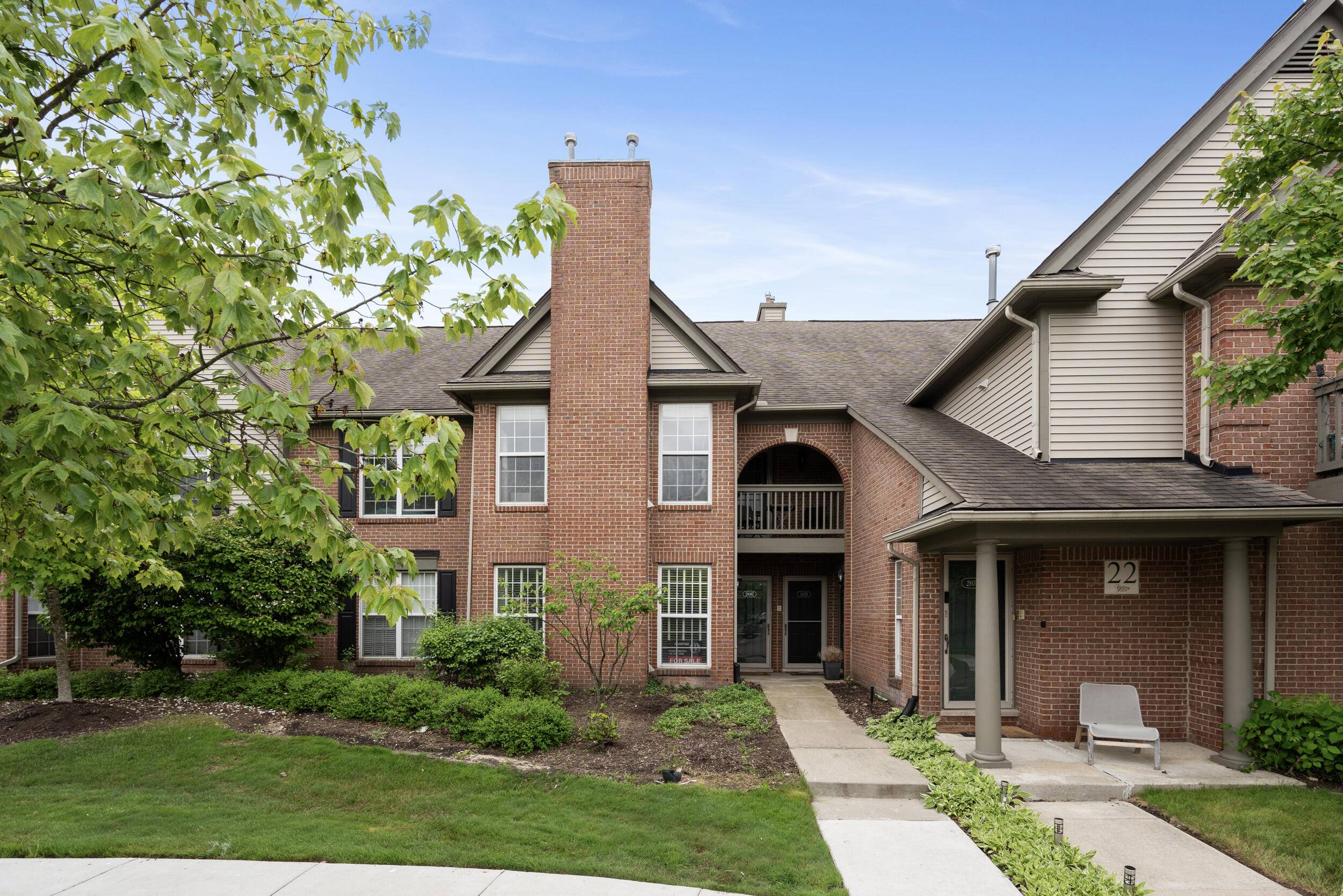 Novi, MI 48377,28067 Carlton Way Drive