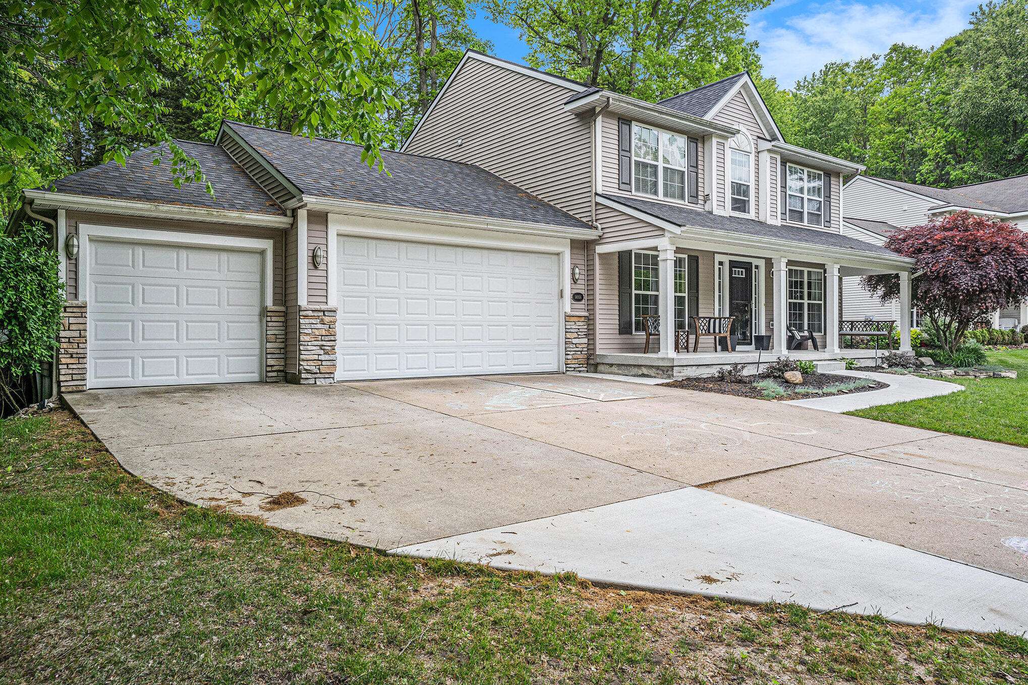 Grand Haven, MI 49417,14956 Briarwood Street