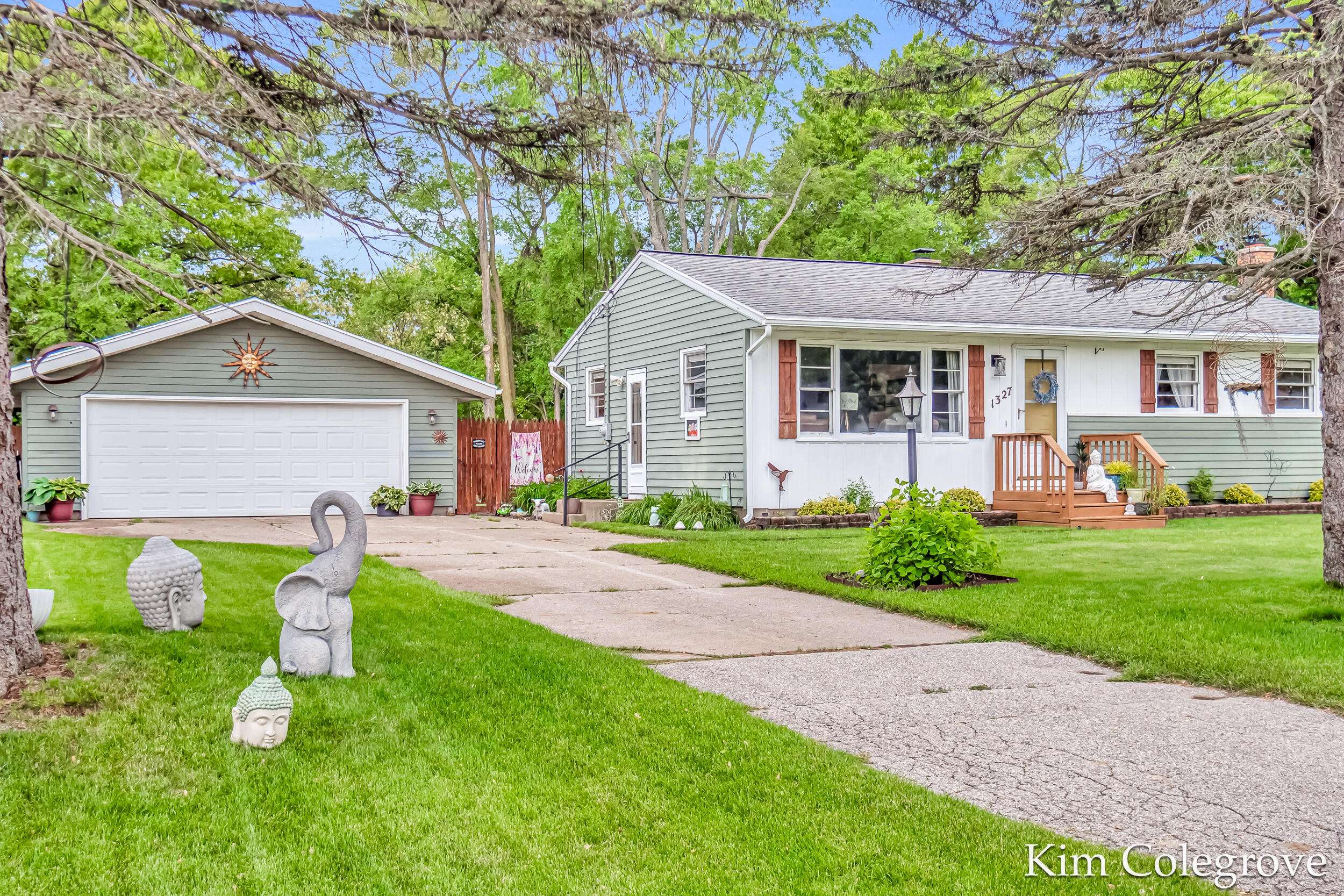 Muskegon, MI 49445,1327 Vesta Road