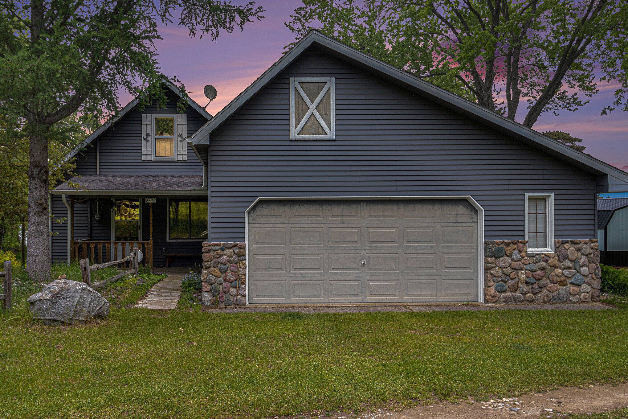 Evart, MI 49631,2332 Lakeside Drive