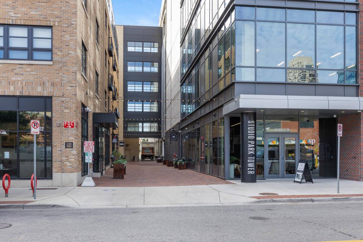 Grand Rapids, MI 49503,144 Oakes SW Street #1903