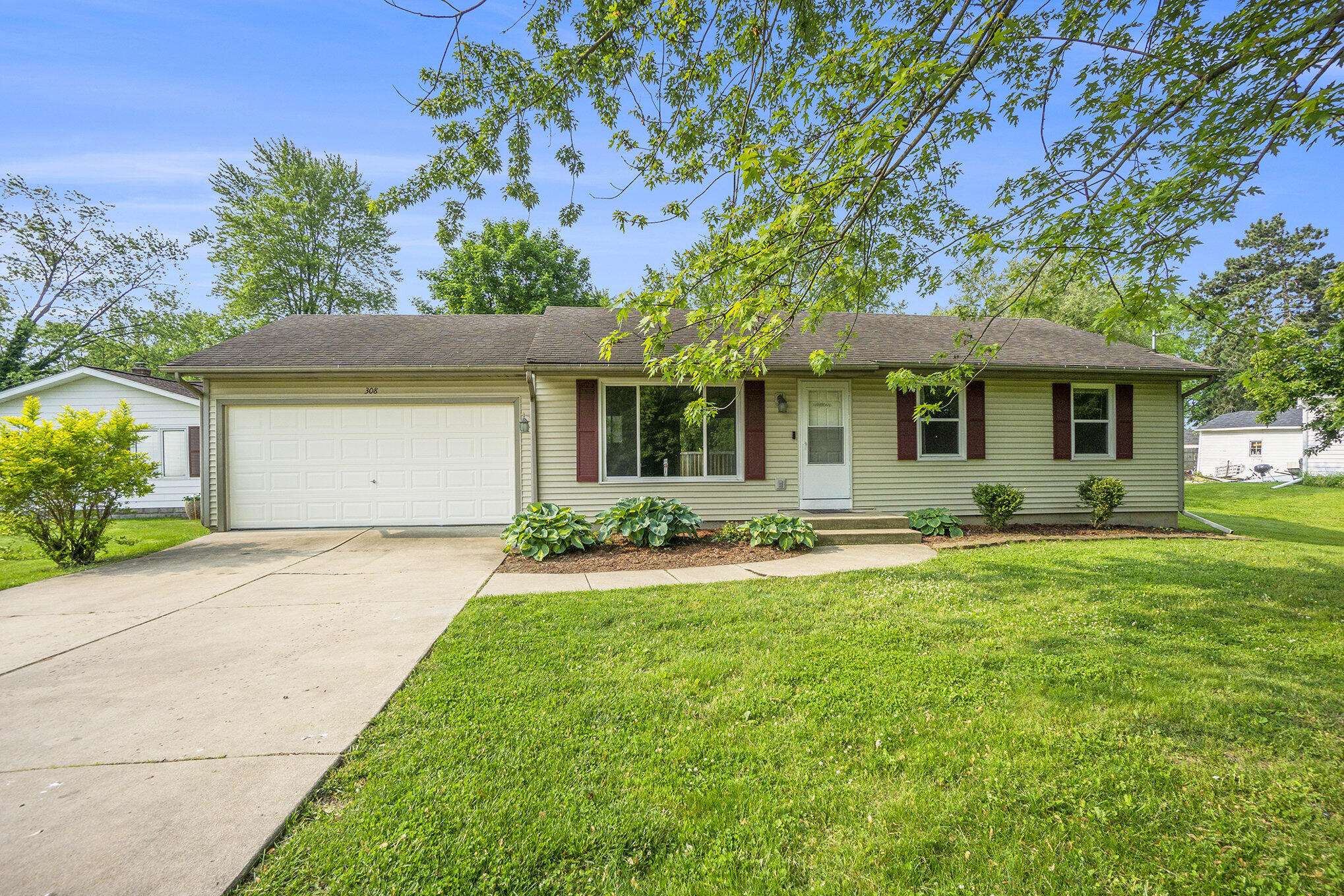 Portage, MI 49002,308 Della Street