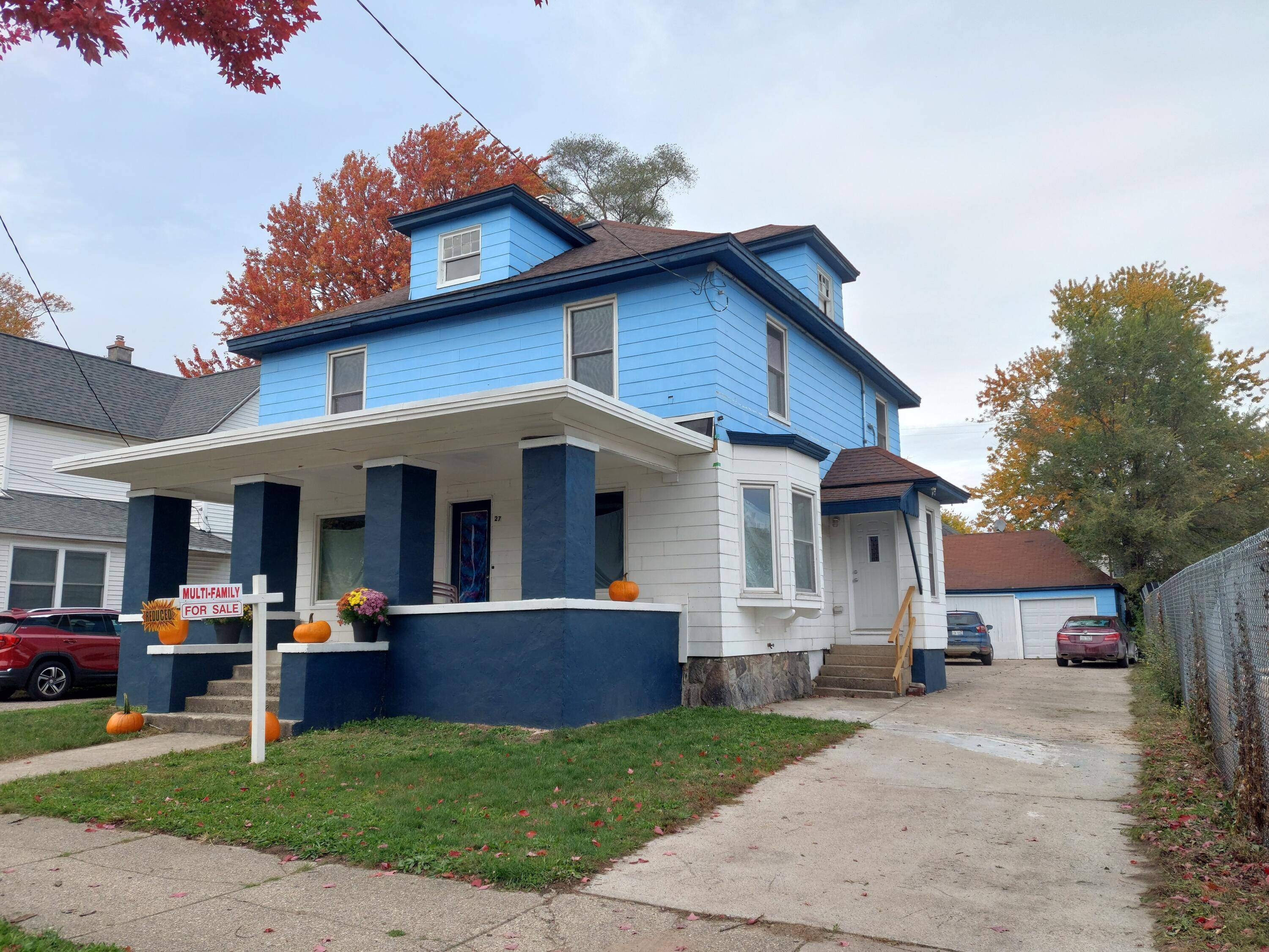 Grand Rapids, MI 49507,27 Rose SW Street