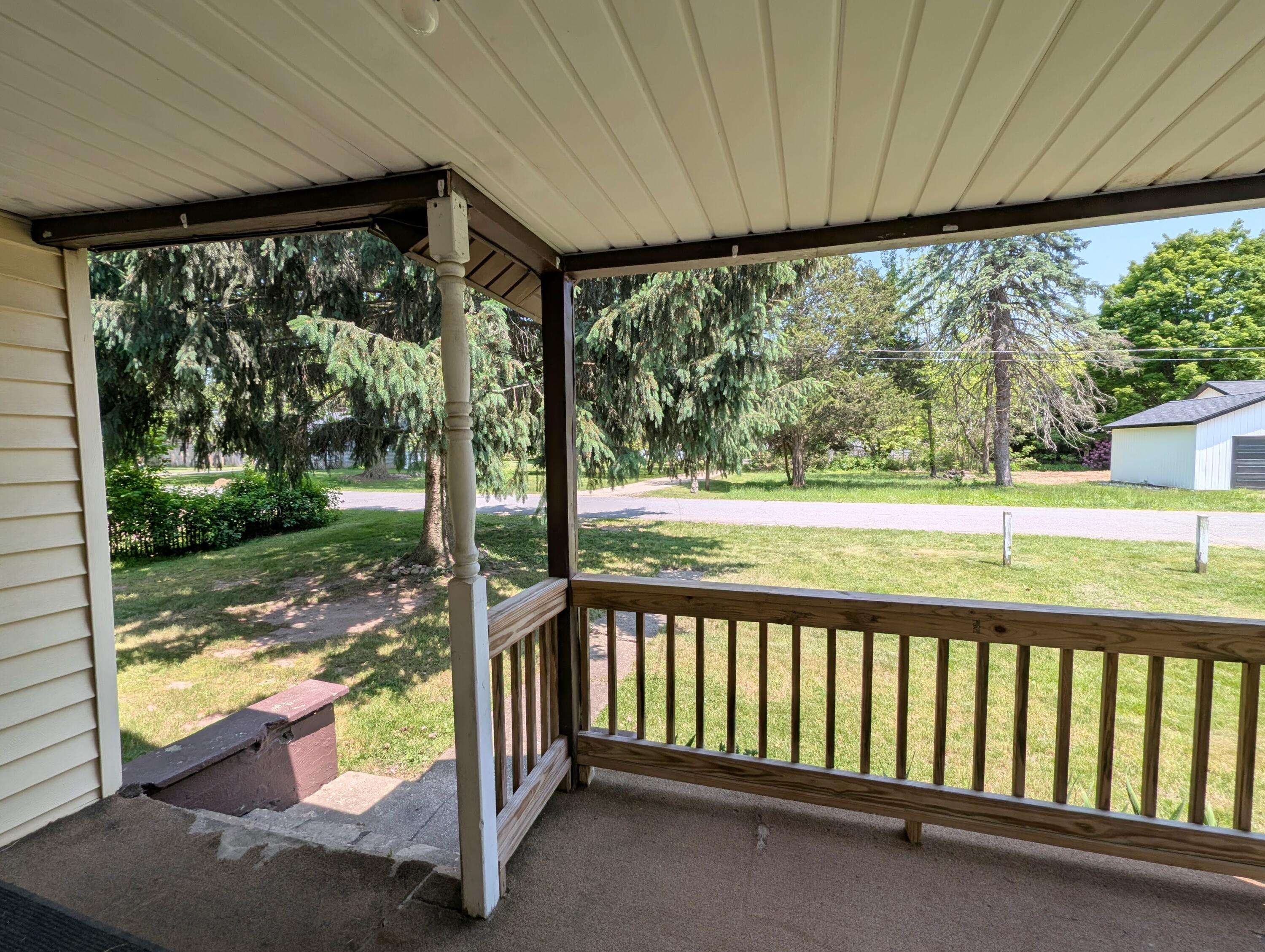 Gobles, MI 49055,112 Howard Street