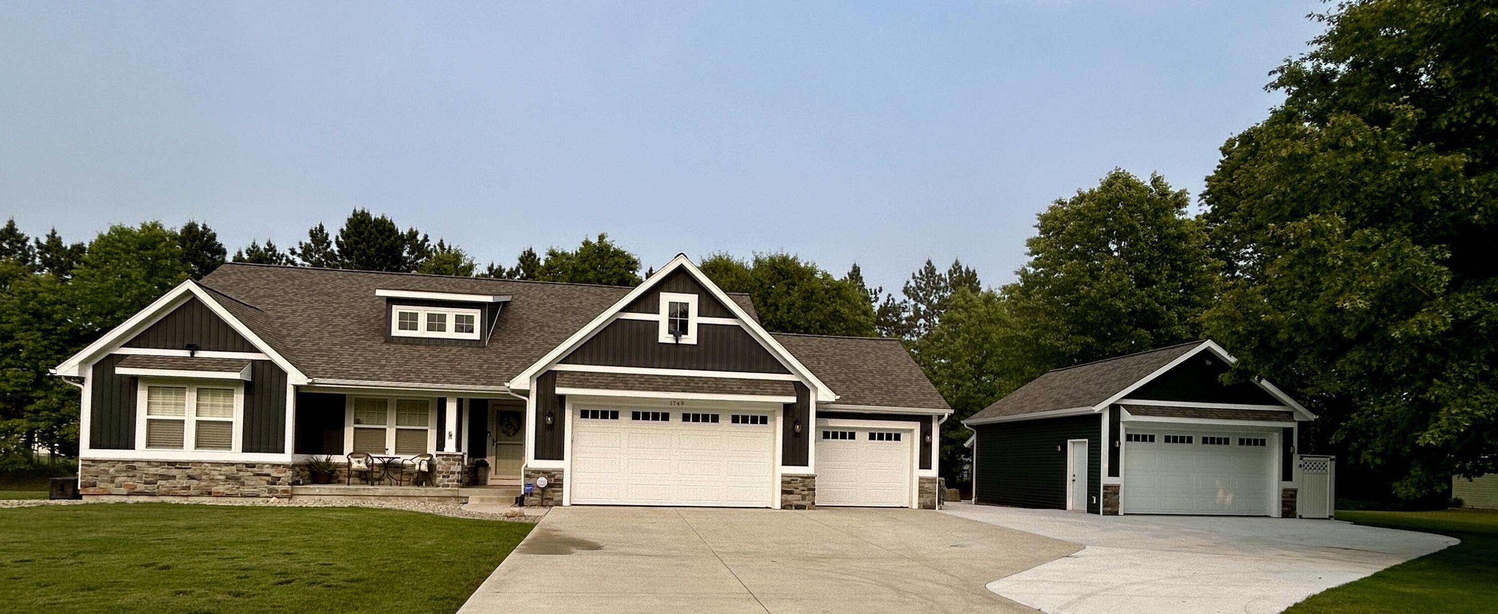 Allegan, MI 49010,1749 Fairview Drive