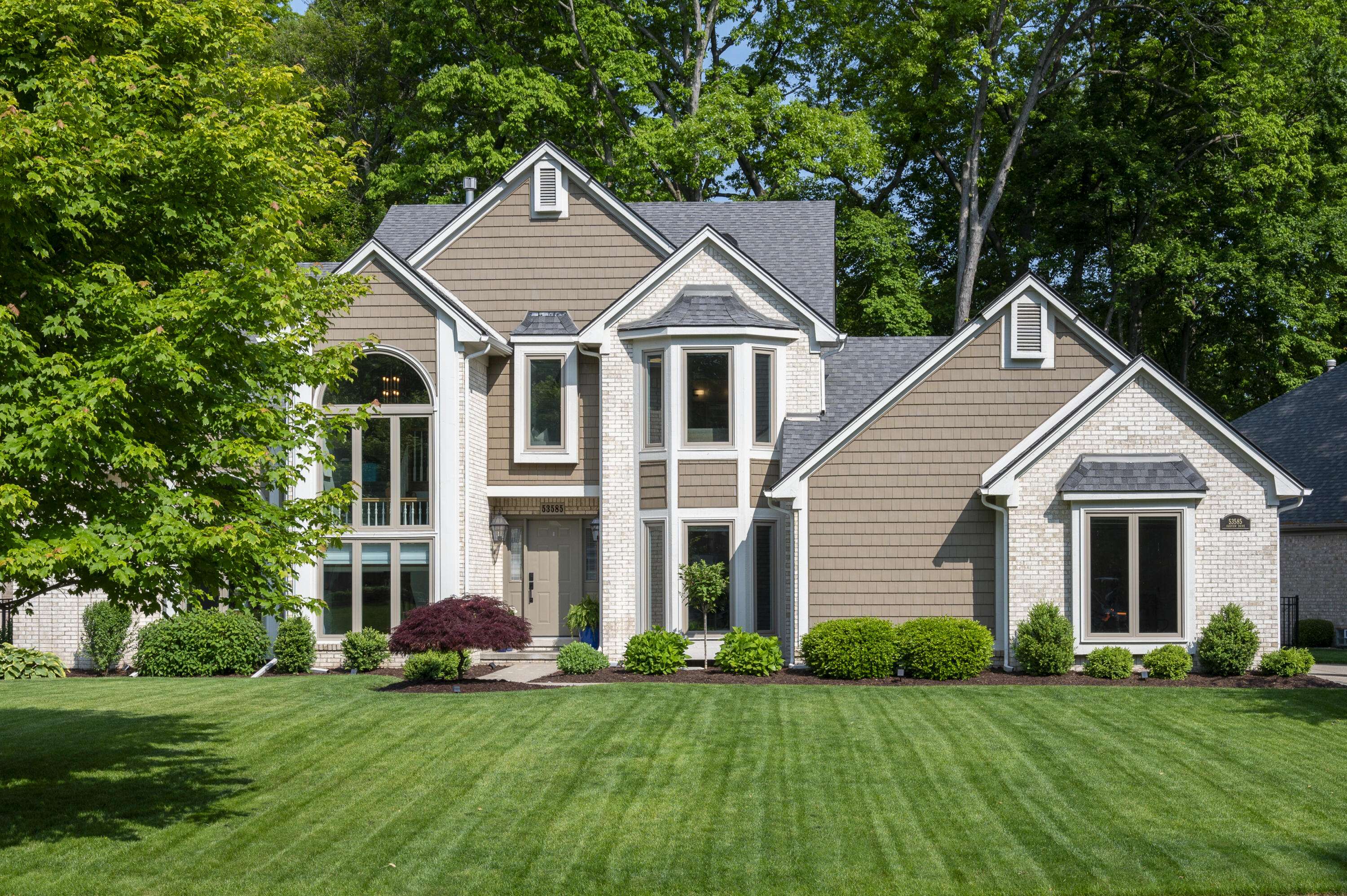 Shelby Twp, MI 48315,53585 Oakview Drive