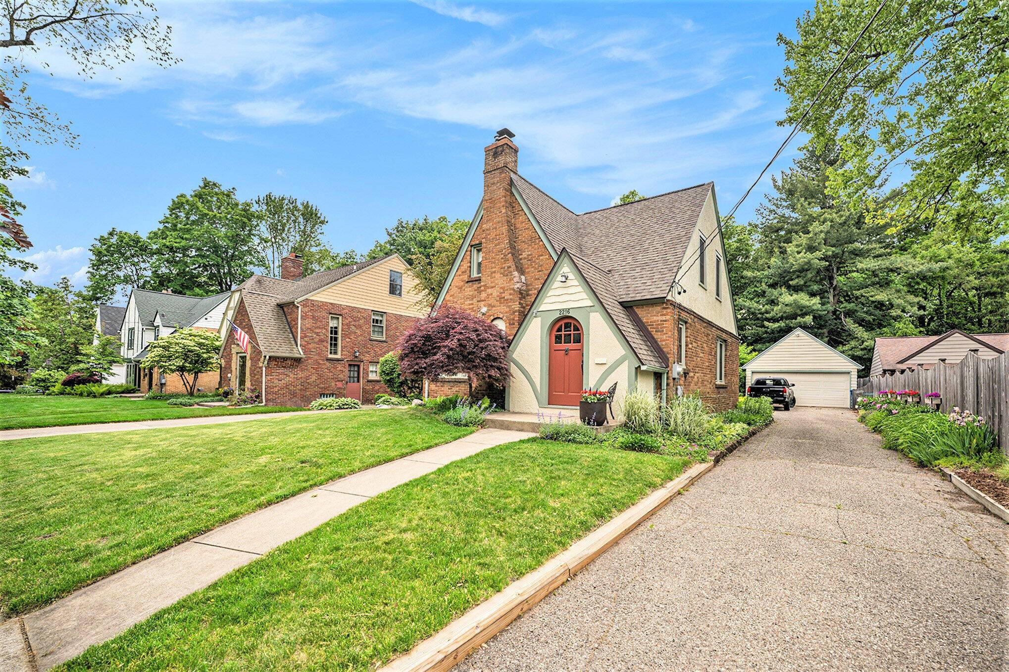 Kalamazoo, MI 49008,2216 Sheffield Drive