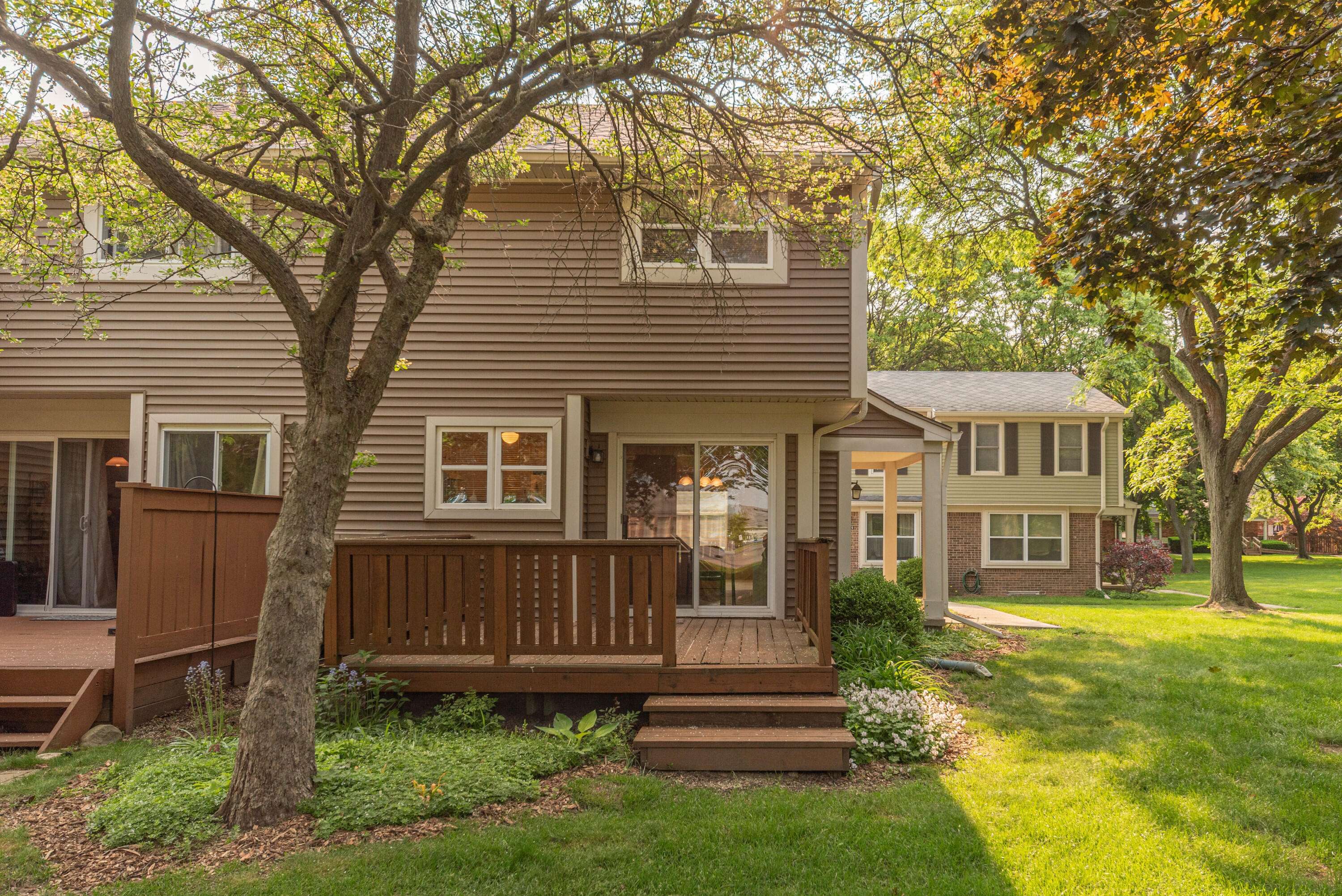Ann Arbor, MI 48104,2705 Winthrop Court