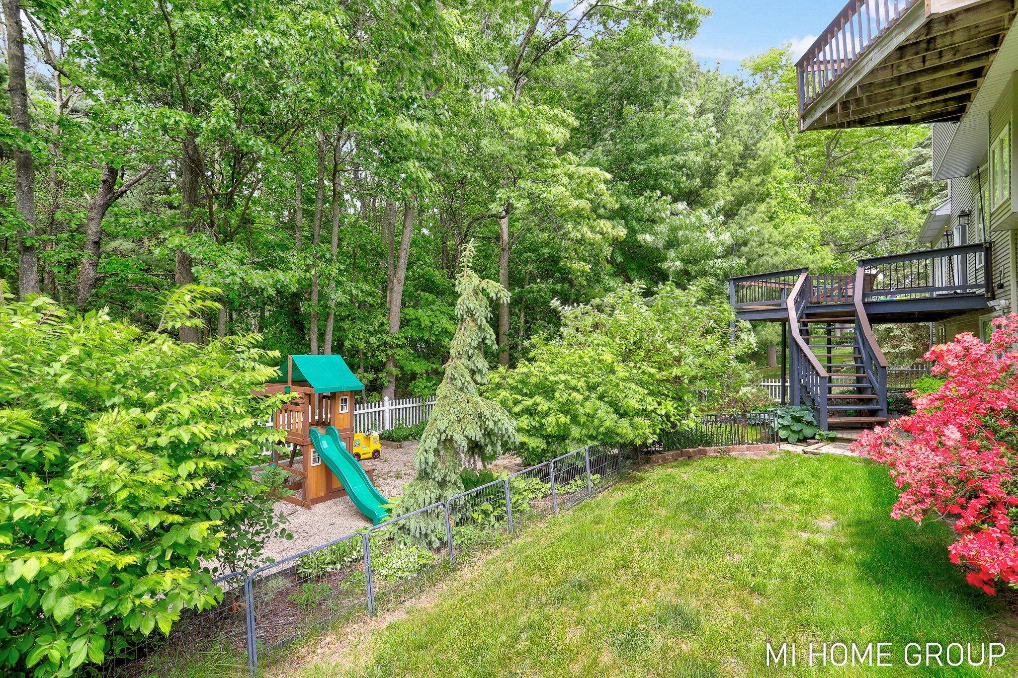 Holland, MI 49424,2103 Woodlark Drive