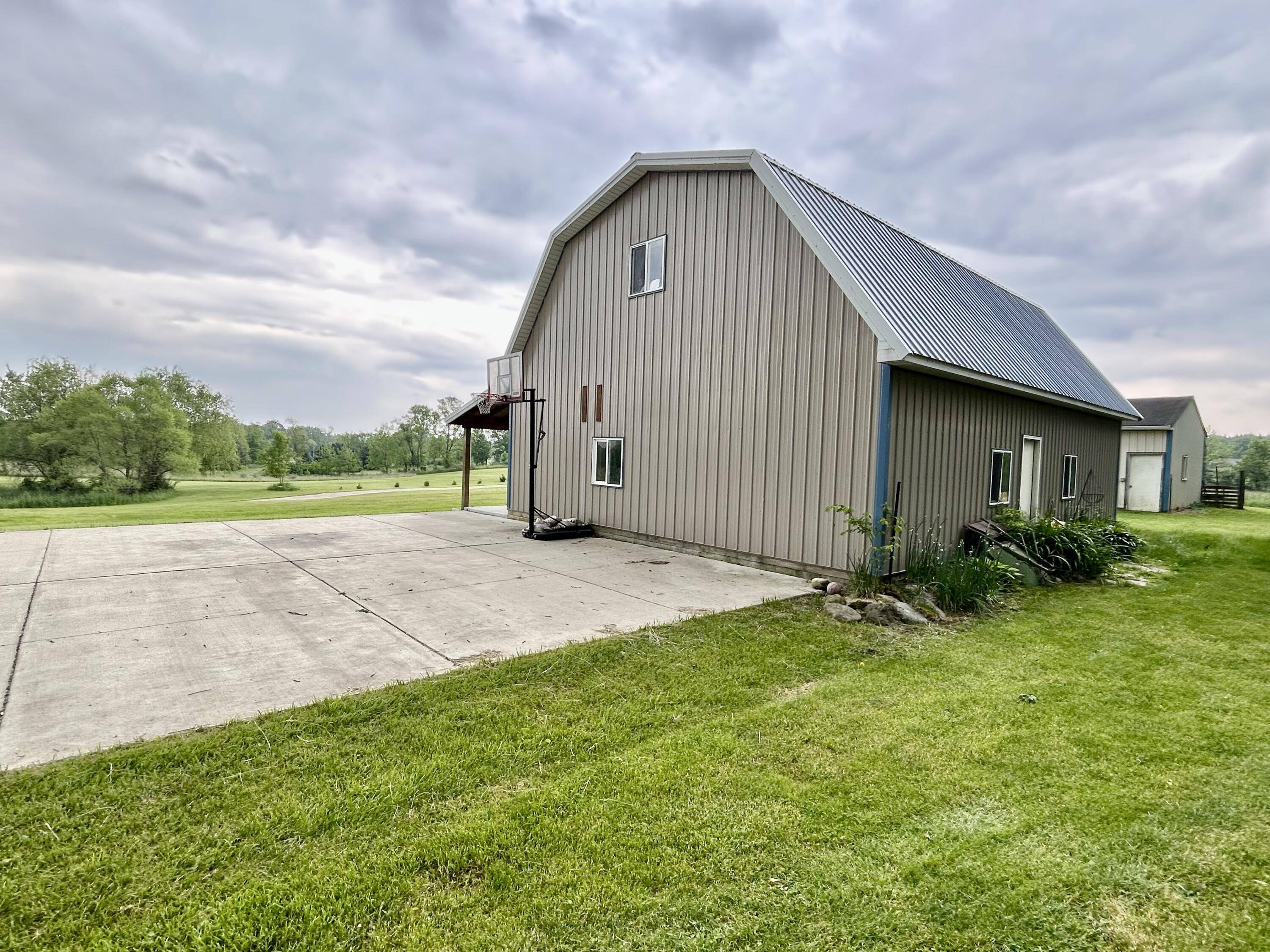 Manchester, MI 48158,19538 Grass Lake Road
