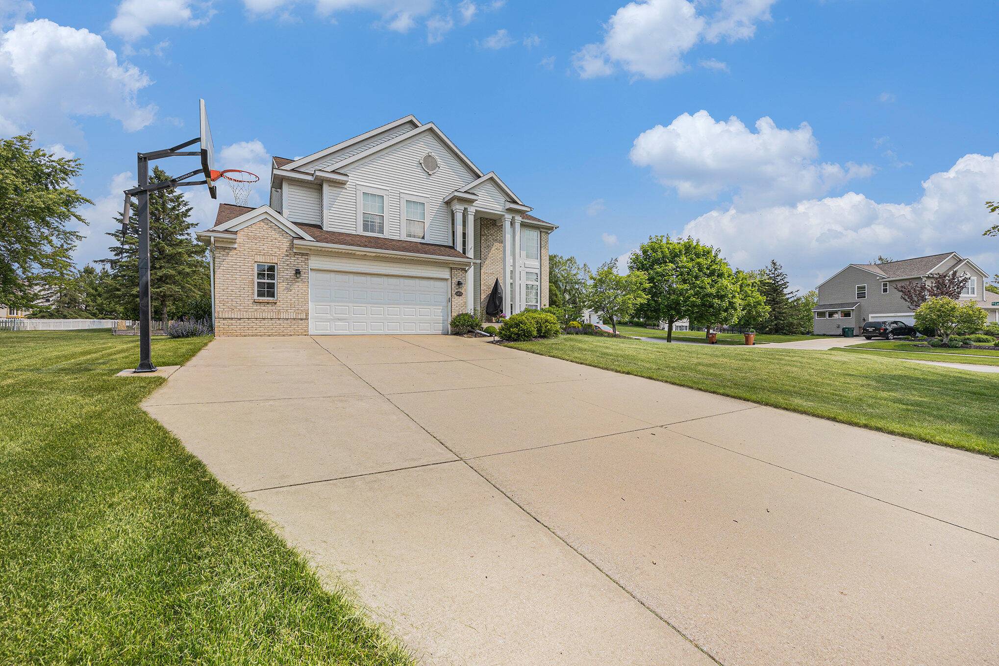 Rockford, MI 49341,6533 Cannon Farms NE Drive