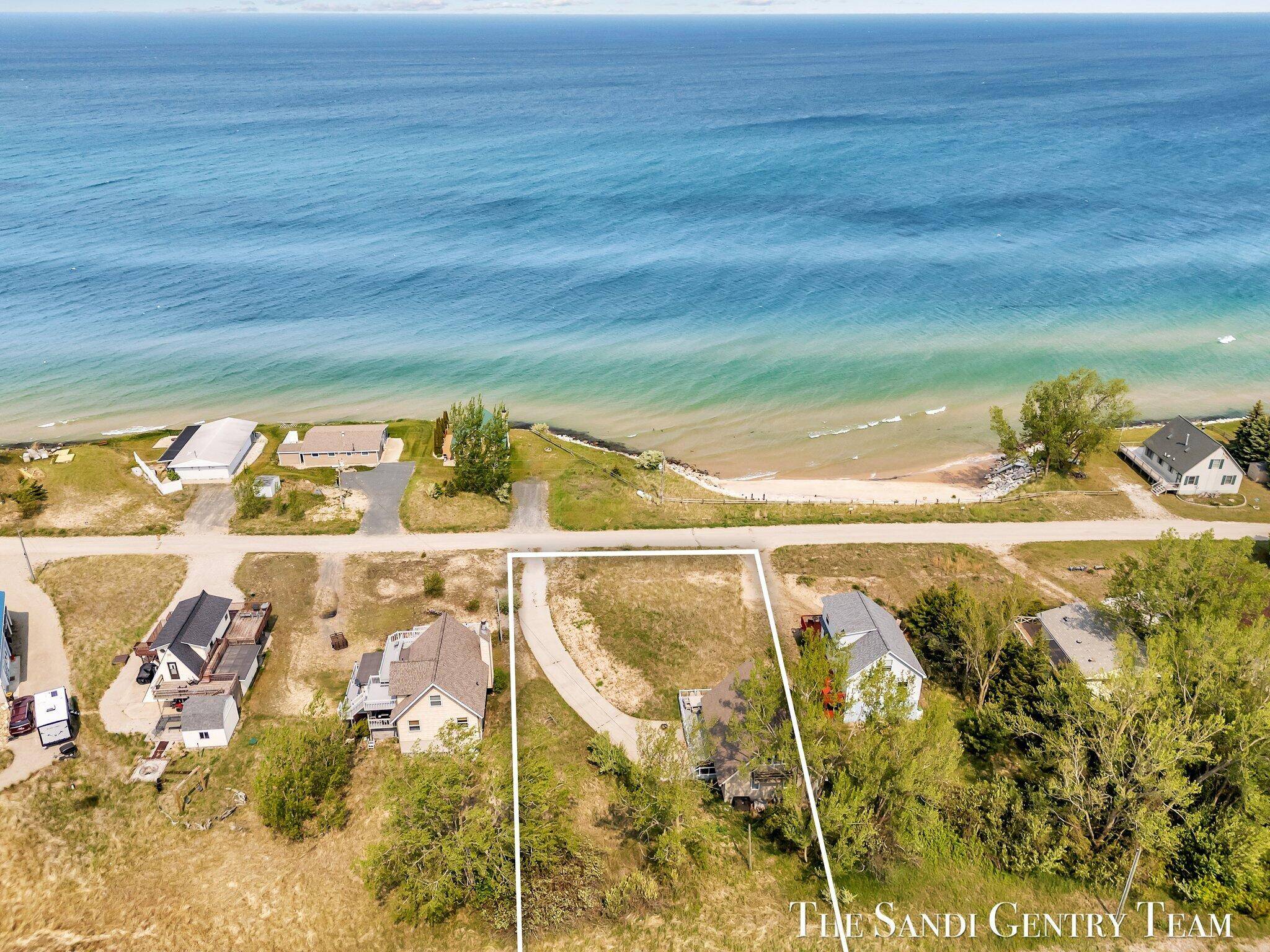Mears, MI 49436,2806 N Lakeshore Drive